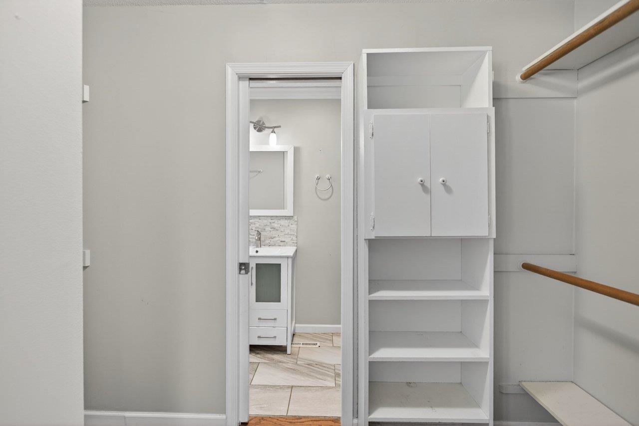 322 ERICKSON AVE, ROCKINGHAM, Virginia 22801, 4 Bedrooms Bedrooms, ,2 BathroomsBathrooms,Residential,322 ERICKSON AVE,675882 MLS # 675882