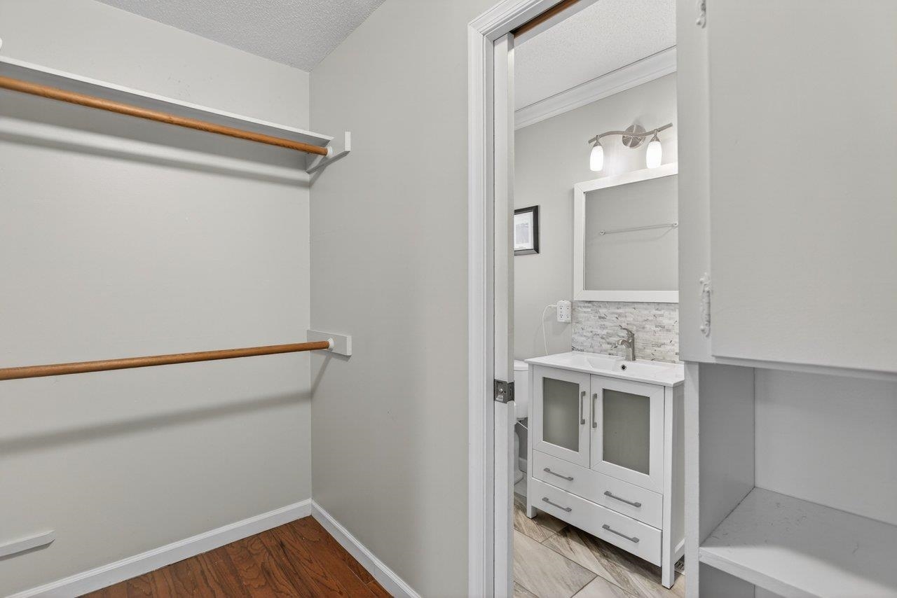 322 ERICKSON AVE, ROCKINGHAM, Virginia 22801, 4 Bedrooms Bedrooms, ,2 BathroomsBathrooms,Residential,322 ERICKSON AVE,675882 MLS # 675882