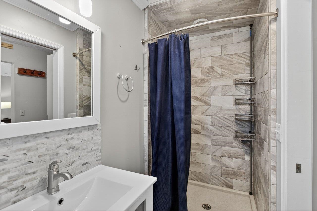 322 ERICKSON AVE, ROCKINGHAM, Virginia 22801, 4 Bedrooms Bedrooms, ,2 BathroomsBathrooms,Residential,322 ERICKSON AVE,675882 MLS # 675882