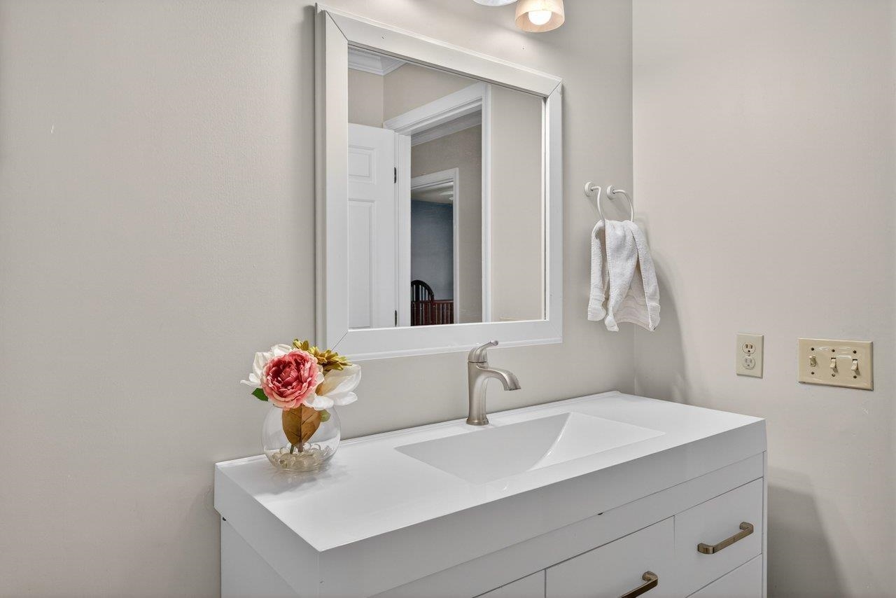 322 ERICKSON AVE, ROCKINGHAM, Virginia 22801, 4 Bedrooms Bedrooms, ,2 BathroomsBathrooms,Residential,322 ERICKSON AVE,675882 MLS # 675882