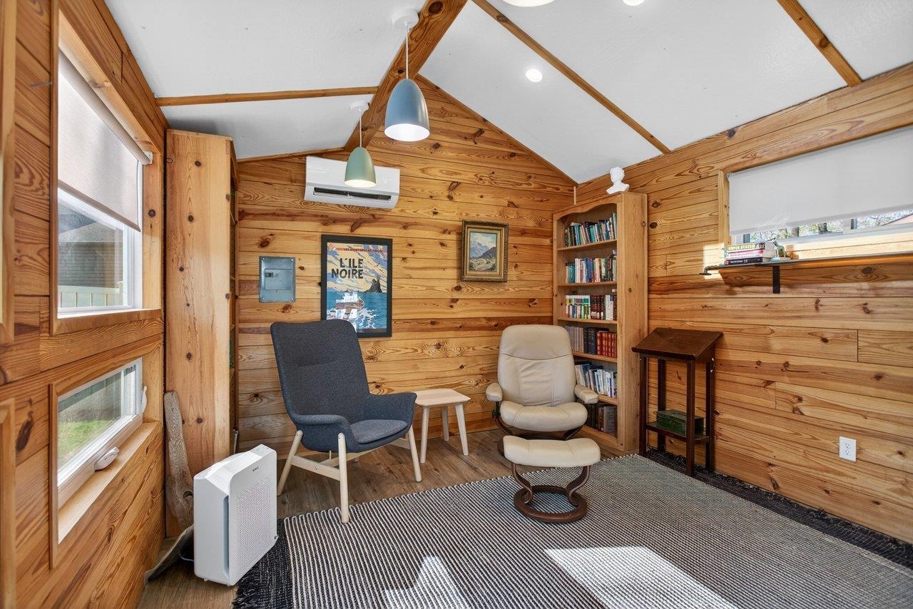 322 ERICKSON AVE, ROCKINGHAM, Virginia 22801, 4 Bedrooms Bedrooms, ,2 BathroomsBathrooms,Residential,322 ERICKSON AVE,675882 MLS # 675882