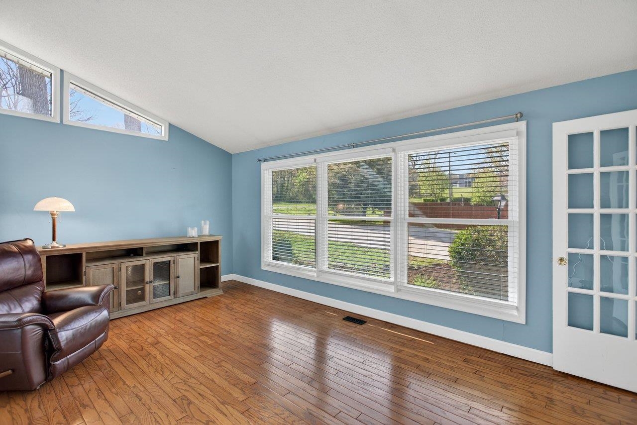 322 ERICKSON AVE, ROCKINGHAM, Virginia 22801, 4 Bedrooms Bedrooms, ,2 BathroomsBathrooms,Residential,322 ERICKSON AVE,675882 MLS # 675882