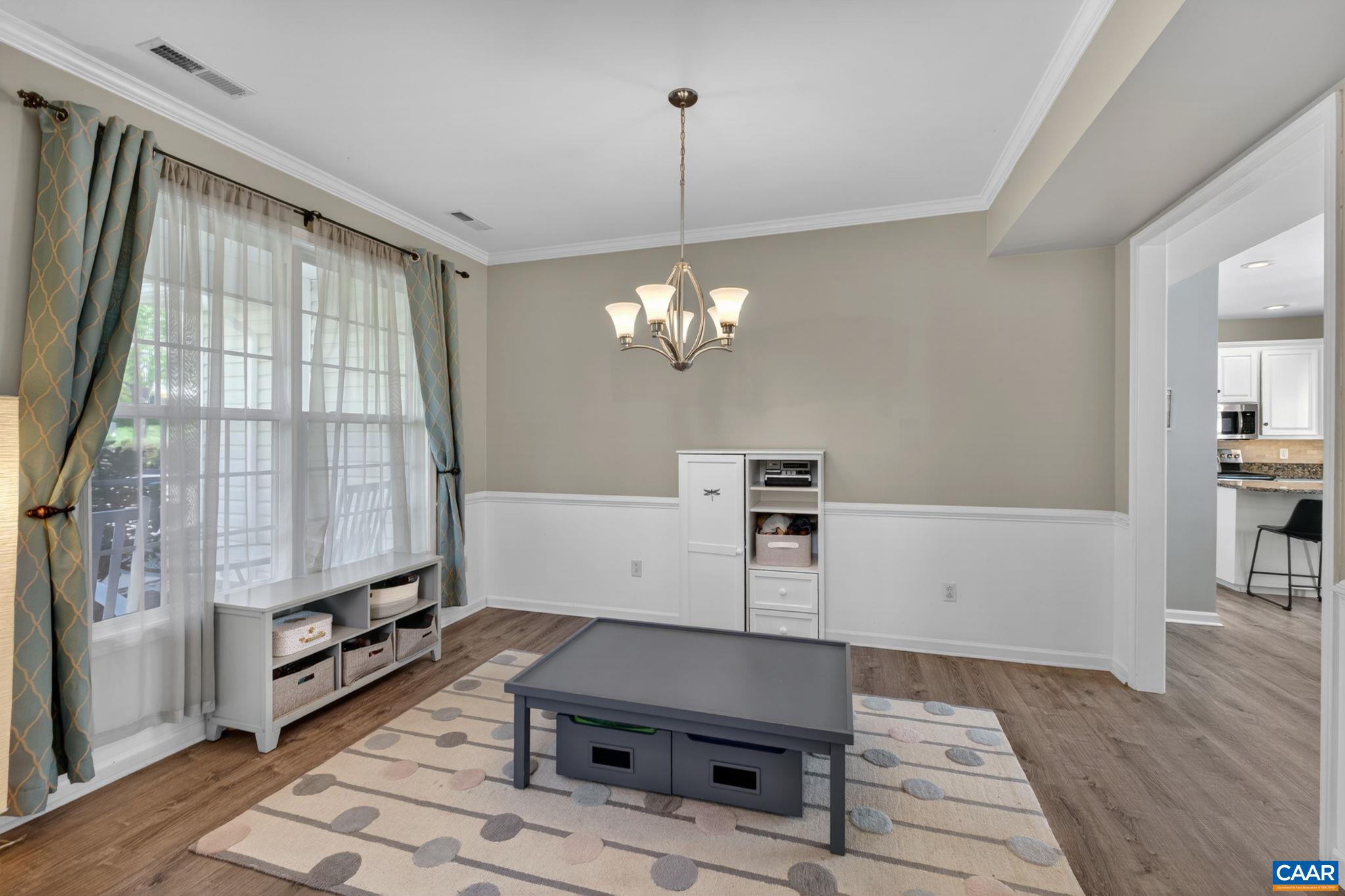 187 FOX HORN LN, CHARLOTTESVILLE, Virginia 22902, 4 Bedrooms Bedrooms, ,2 BathroomsBathrooms,Residential,187 FOX HORN LN,675910 MLS # 675910