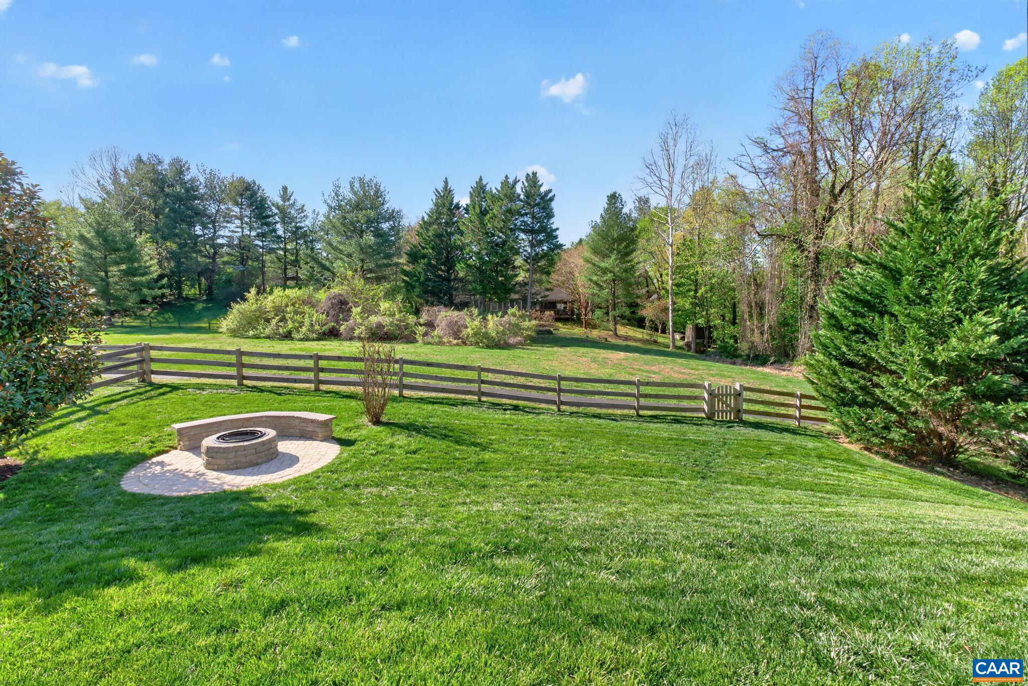 187 FOX HORN LN, CHARLOTTESVILLE, Virginia 22902, 4 Bedrooms Bedrooms, ,2 BathroomsBathrooms,Residential,187 FOX HORN LN,675910 MLS # 675910