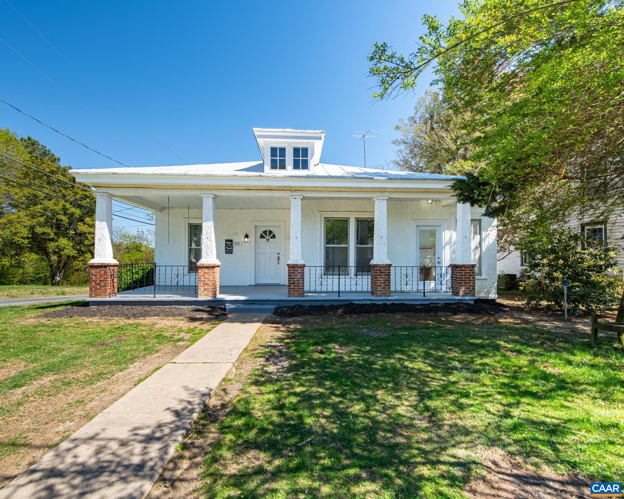 125 SOUTH ST, LOUISA, Virginia 23093, 3 Bedrooms Bedrooms, ,2 BathroomsBathrooms,Residential,Darling City Bungalow,125 SOUTH ST,675952 MLS # 675952