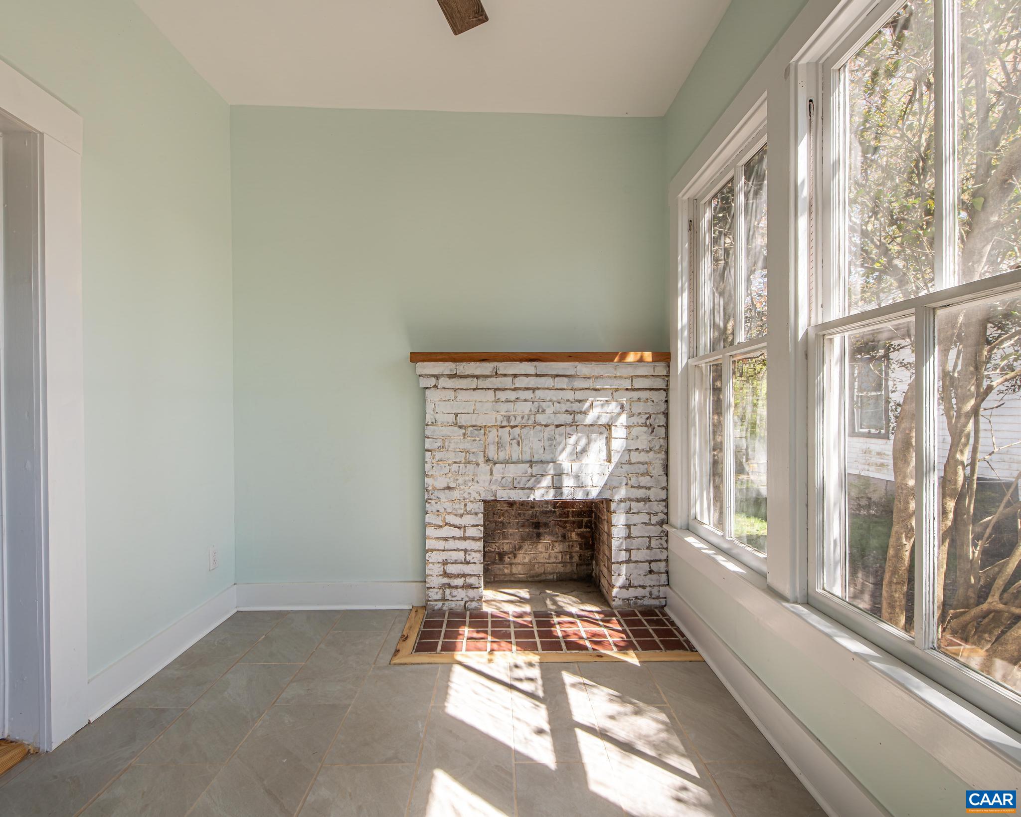 125 SOUTH ST, LOUISA, Virginia 23093, 3 Bedrooms Bedrooms, ,2 BathroomsBathrooms,Residential,Darling City Bungalow,125 SOUTH ST,675952 MLS # 675952