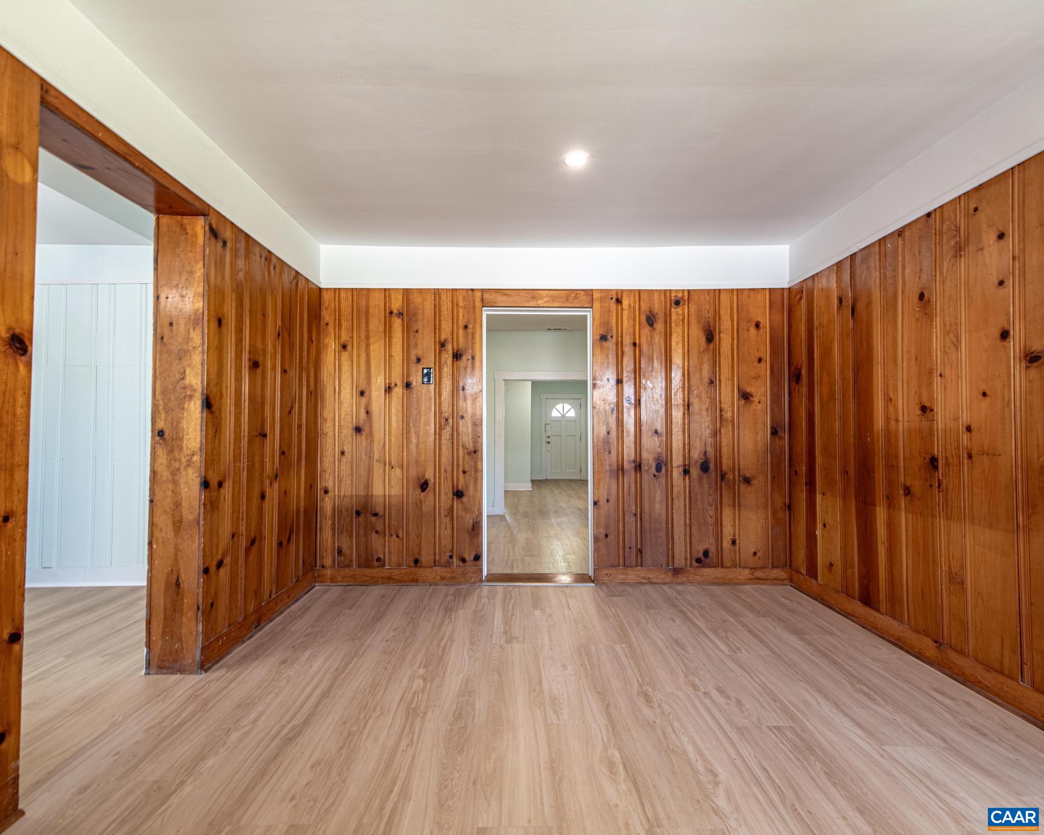 125 SOUTH ST, LOUISA, Virginia 23093, 3 Bedrooms Bedrooms, ,2 BathroomsBathrooms,Residential,Darling City Bungalow,125 SOUTH ST,675952 MLS # 675952