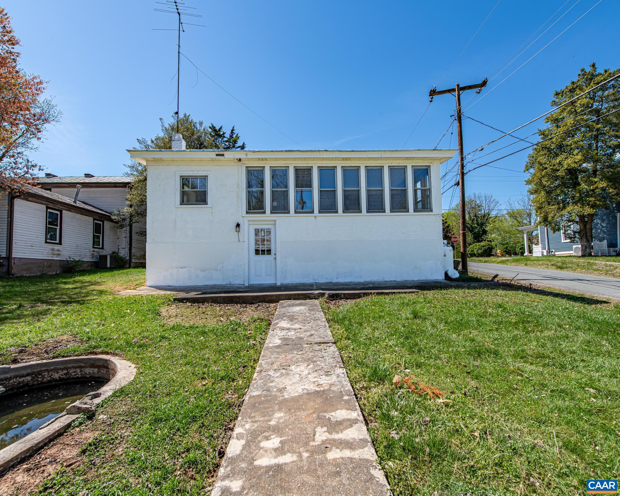 125 SOUTH ST, LOUISA, Virginia 23093, 3 Bedrooms Bedrooms, ,2 BathroomsBathrooms,Residential,Darling City Bungalow,125 SOUTH ST,675952 MLS # 675952