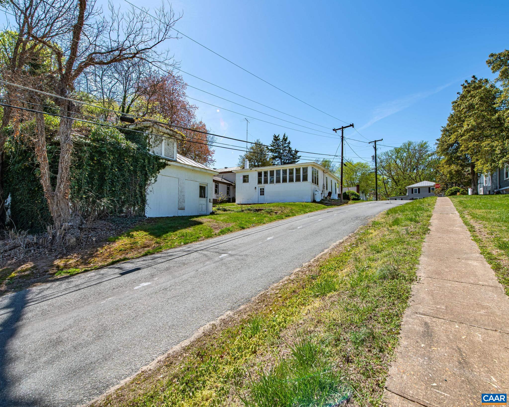 125 SOUTH ST, LOUISA, Virginia 23093, 3 Bedrooms Bedrooms, ,2 BathroomsBathrooms,Residential,Darling City Bungalow,125 SOUTH ST,675952 MLS # 675952