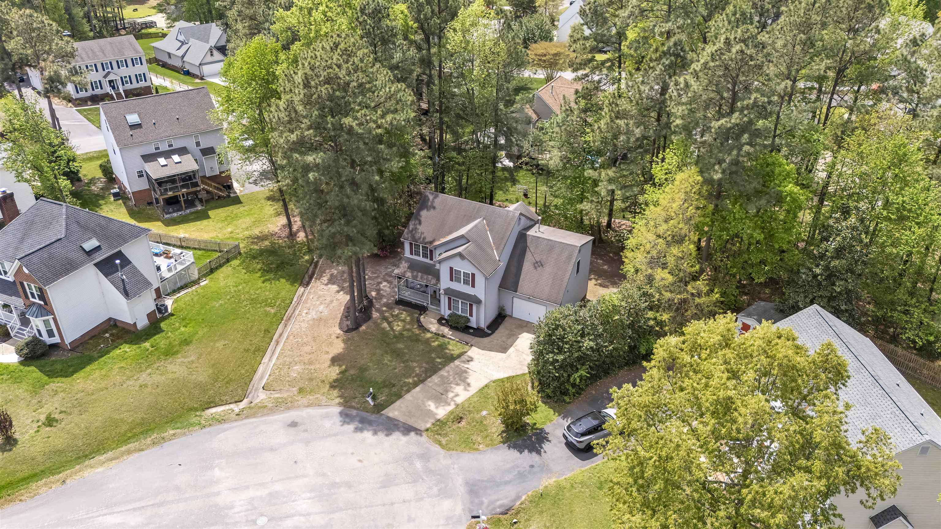 3602 TAPLOW TERRACE, MIDLOTHIAN, Virginia 23112, 4 Bedrooms Bedrooms, ,2 BathroomsBathrooms,Residential,St Regents Lake,3602 TAPLOW TERRACE,675955 MLS # 675955