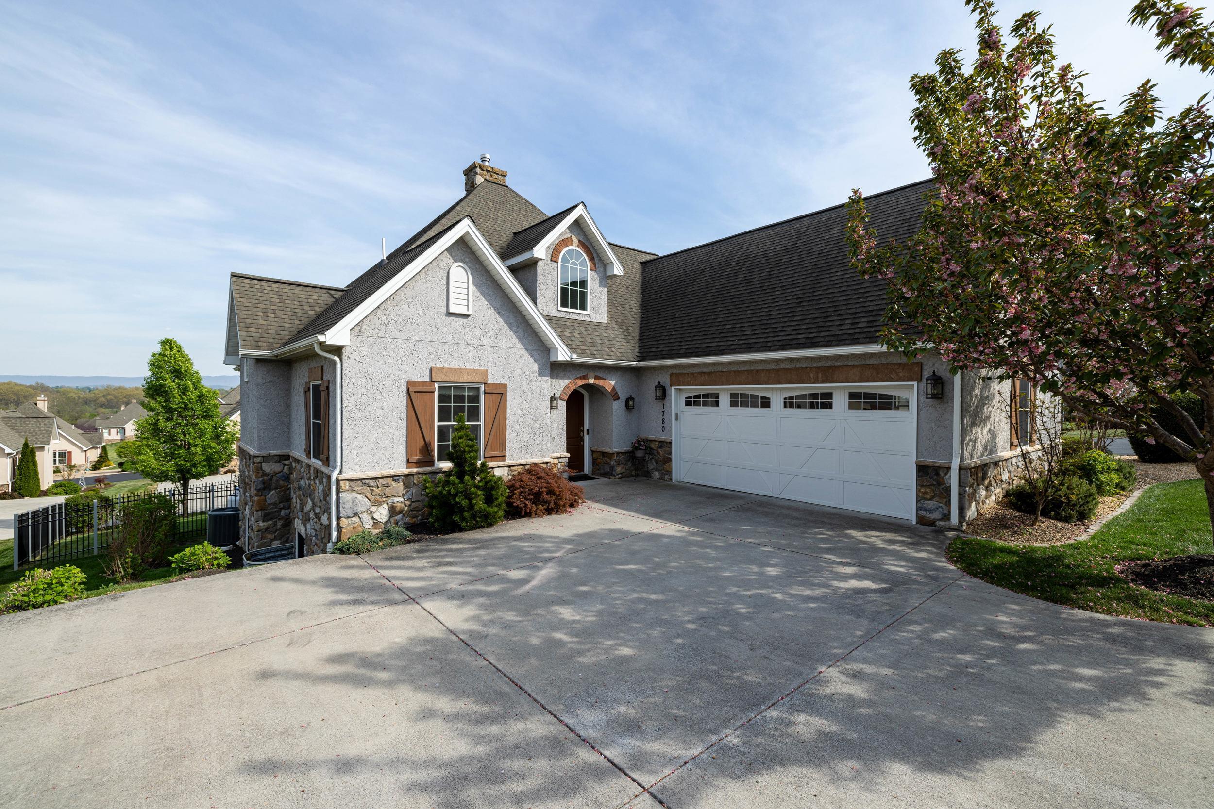 1780 HERITAGE ESTATES CIR, HARRISONBURG, Virginia 22801, 4 Bedrooms Bedrooms, ,2 BathroomsBathrooms,Residential,1780 HERITAGE ESTATES CIR,675956 MLS # 675956