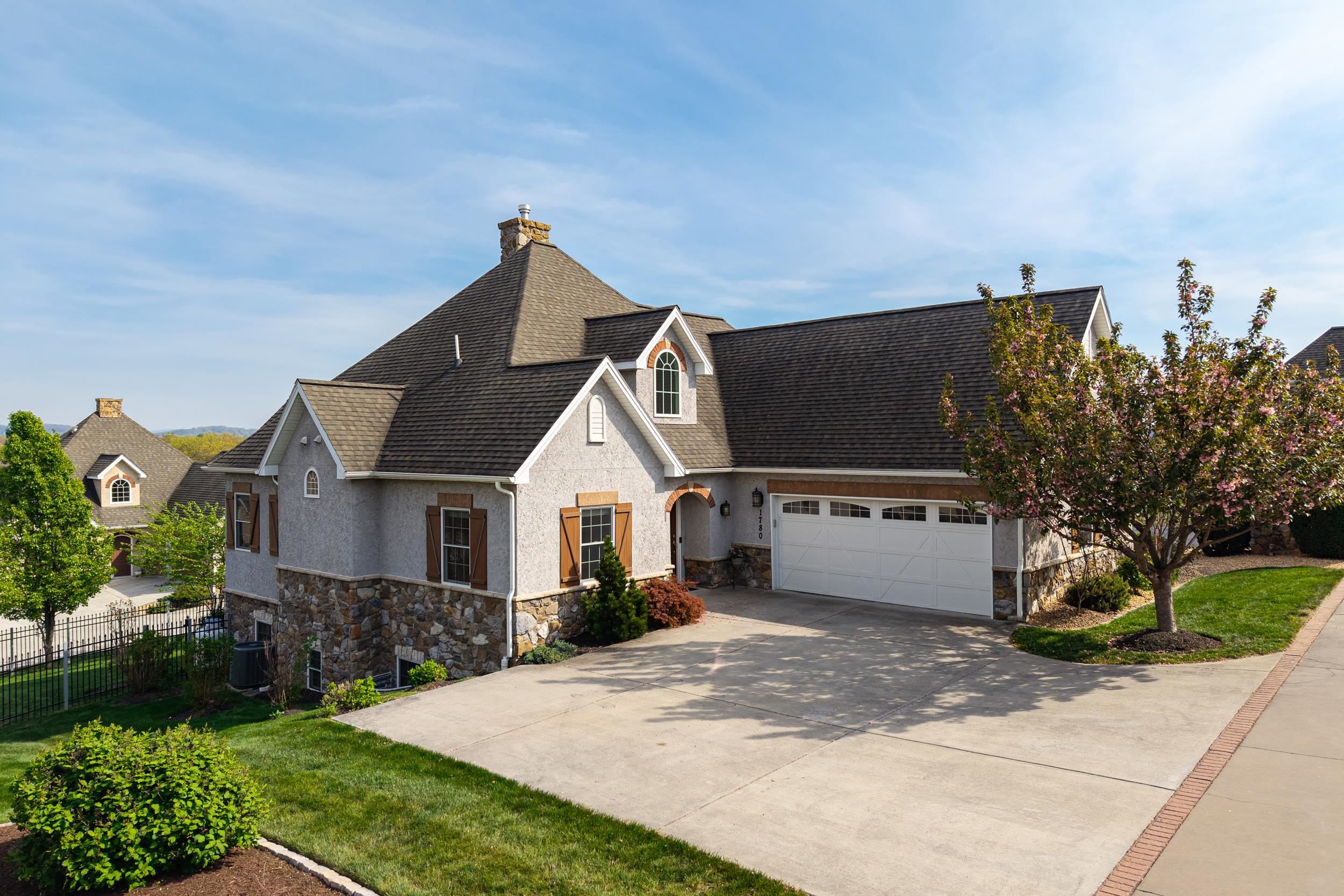 1780 HERITAGE ESTATES CIR, HARRISONBURG, Virginia 22801, 4 Bedrooms Bedrooms, ,2 BathroomsBathrooms,Residential,1780 HERITAGE ESTATES CIR,675956 MLS # 675956