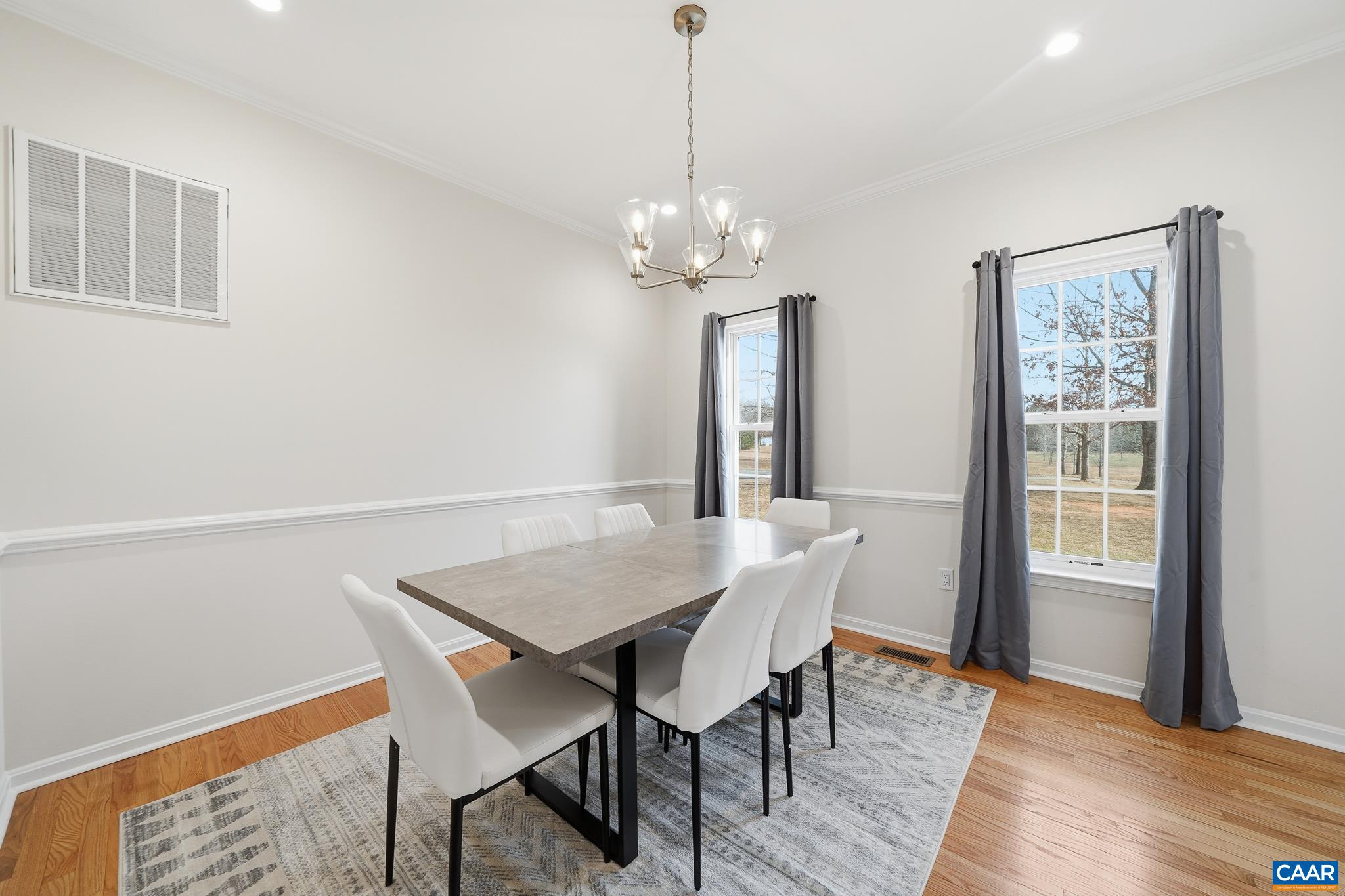 6518 JEFFERSON MILL RD, SCOTTSVILLE, Virginia 24590, 5 Bedrooms Bedrooms, ,3 BathroomsBathrooms,Residential,Colonial Home on 25 acres Near Charlottesville,6518 JEFFERSON MILL RD,675957 MLS # 675957