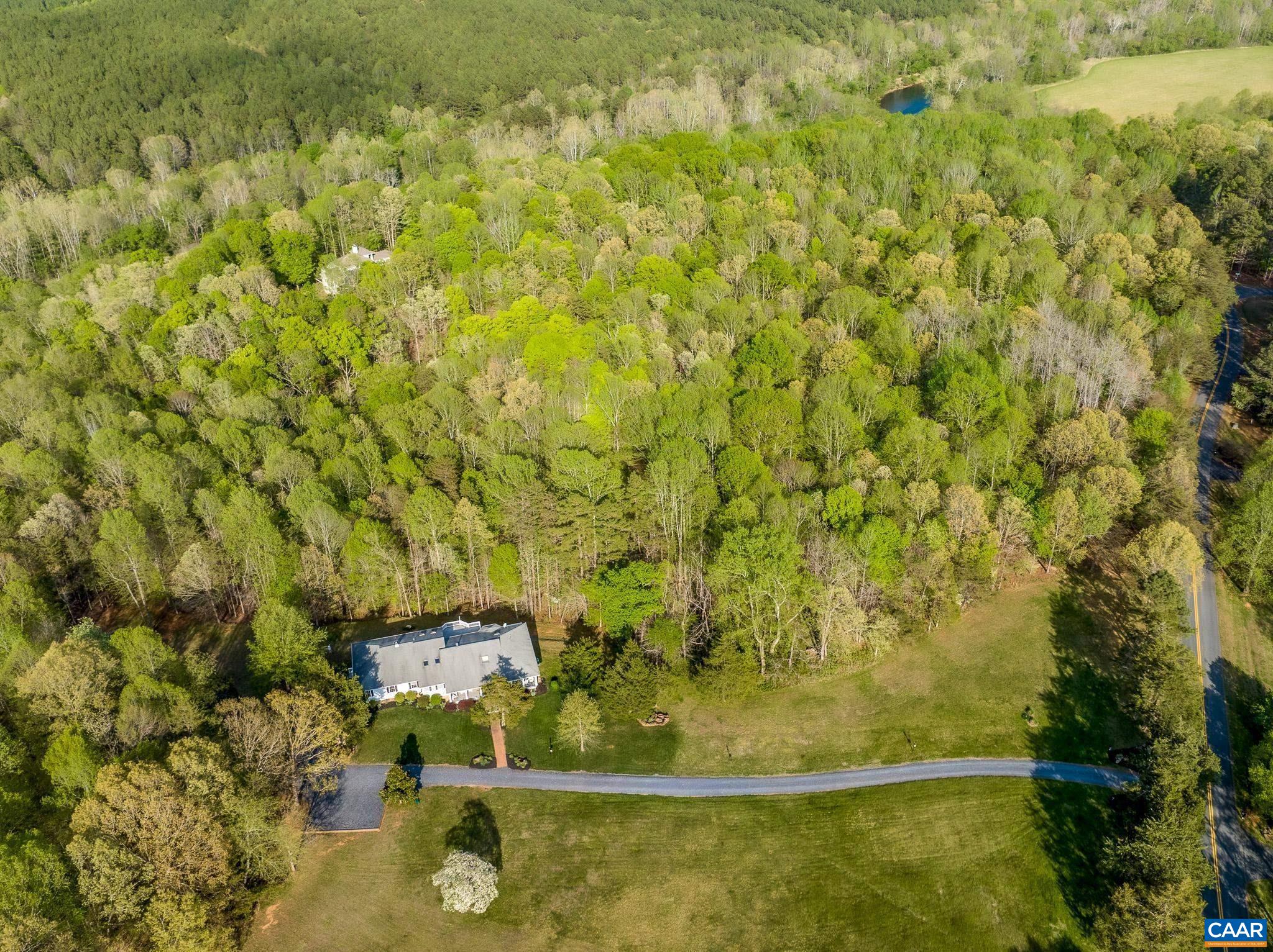 1089 BROKEN ISLAND RD, PALMYRA, Virginia 22963, 4 Bedrooms Bedrooms, ,3 BathroomsBathrooms,Residential,Old Cedars Lodge,1089 BROKEN ISLAND RD,675960 MLS # 675960