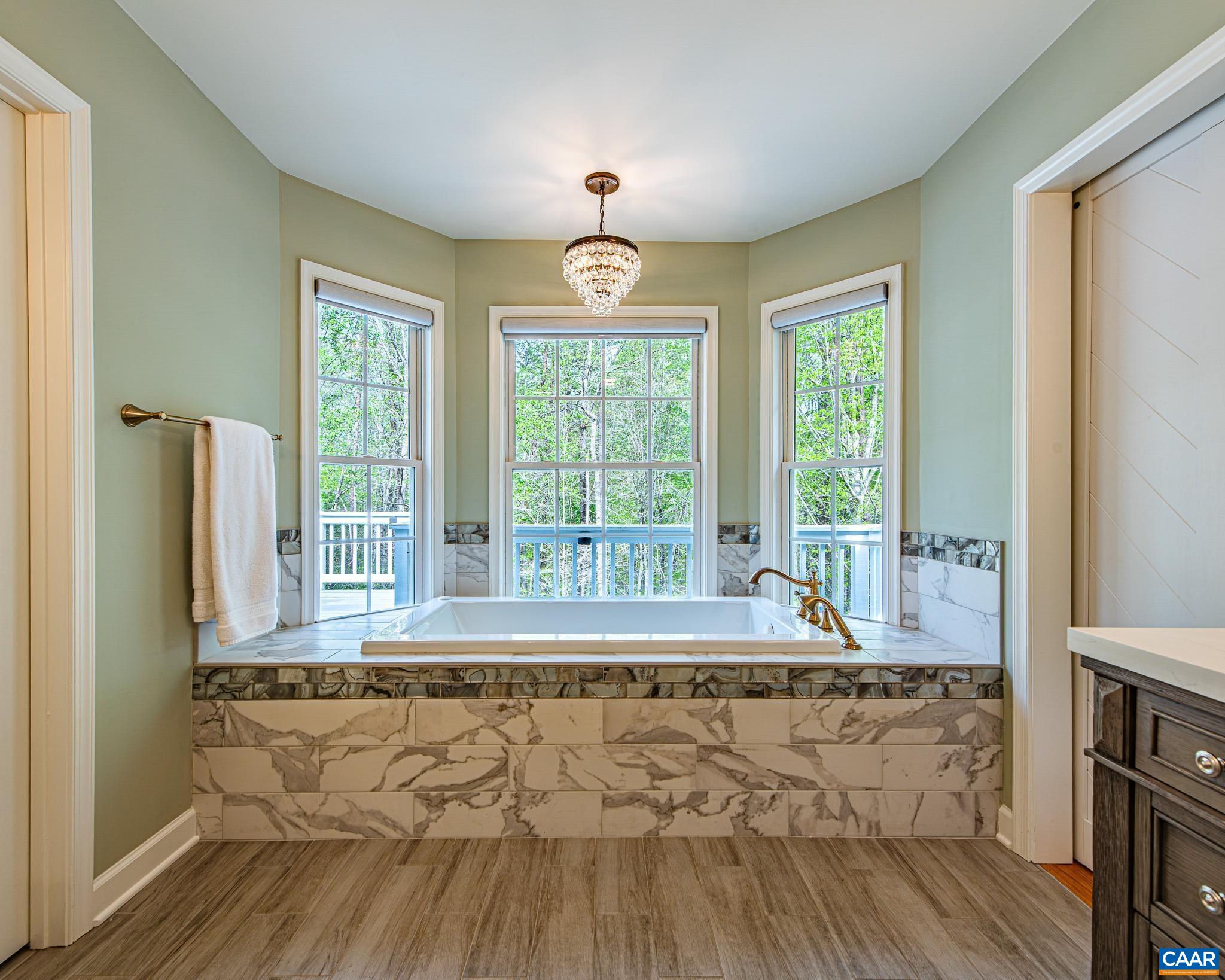 1089 BROKEN ISLAND RD, PALMYRA, Virginia 22963, 4 Bedrooms Bedrooms, ,3 BathroomsBathrooms,Residential,Old Cedars Lodge,1089 BROKEN ISLAND RD,675960 MLS # 675960