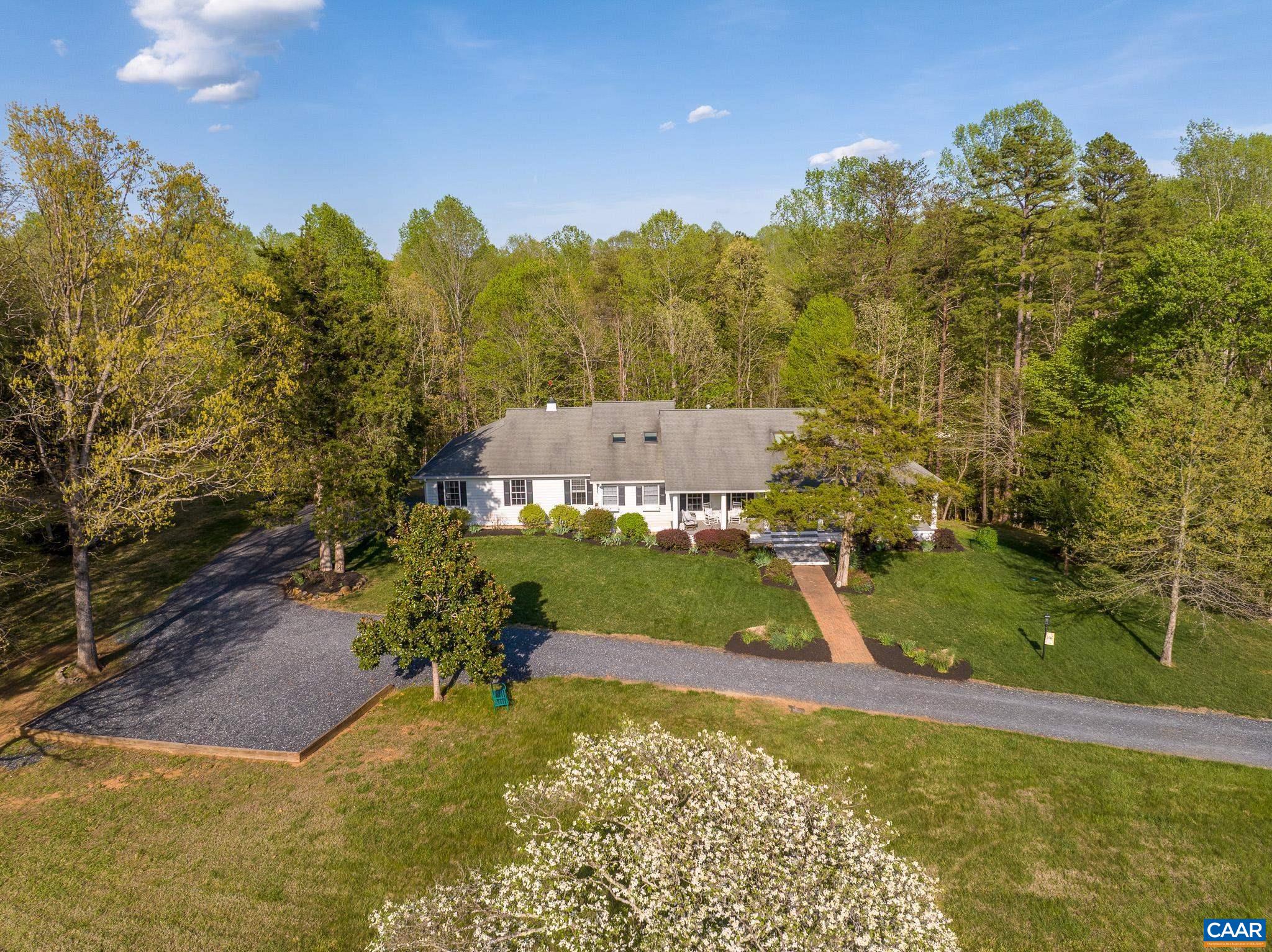 1089 BROKEN ISLAND RD, PALMYRA, Virginia 22963, 4 Bedrooms Bedrooms, ,3 BathroomsBathrooms,Residential,Old Cedars Lodge,1089 BROKEN ISLAND RD,675960 MLS # 675960