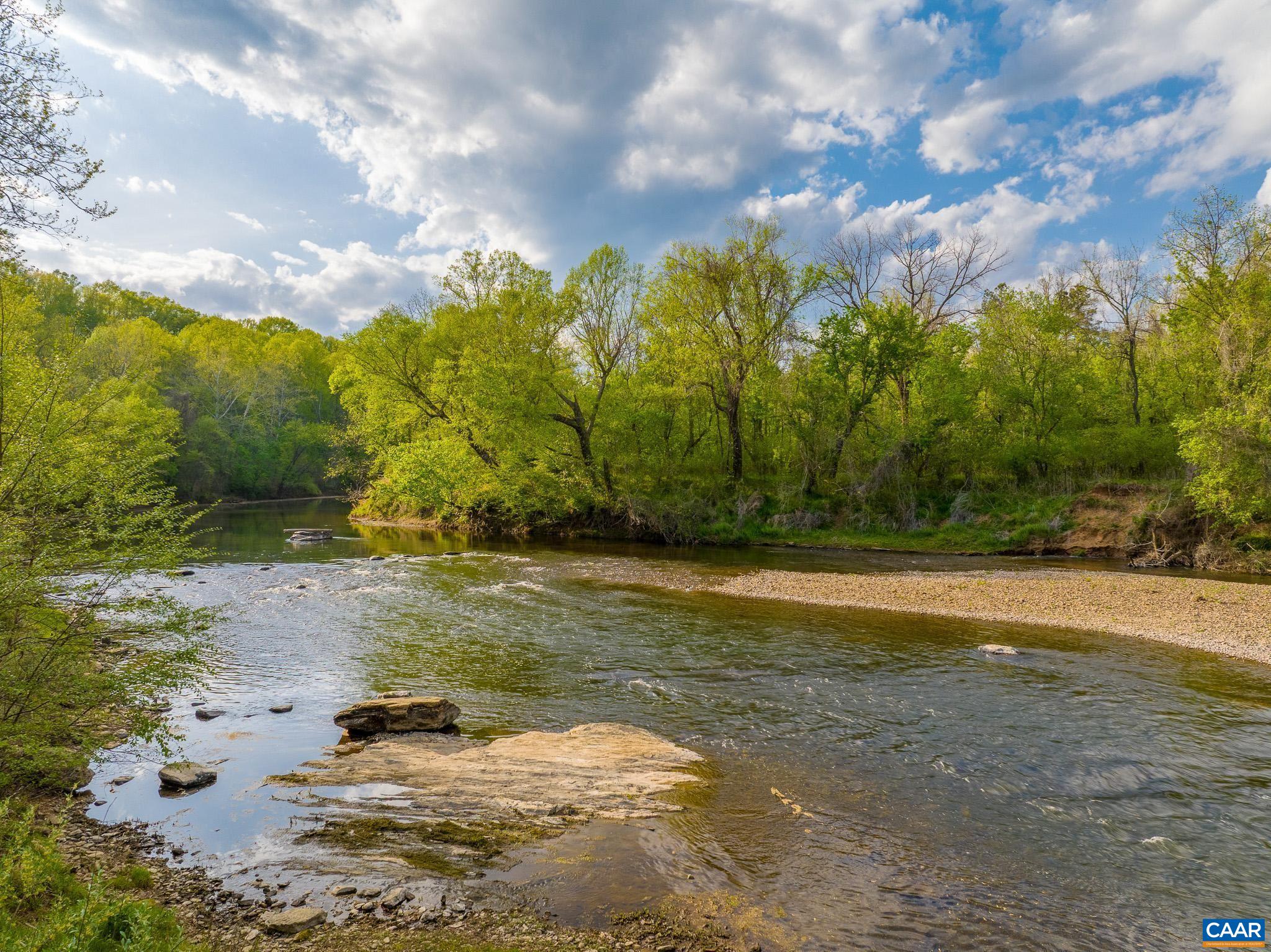 1089 BROKEN ISLAND RD, PALMYRA, Virginia 22963, 4 Bedrooms Bedrooms, ,3 BathroomsBathrooms,Residential,Old Cedars Lodge,1089 BROKEN ISLAND RD,675960 MLS # 675960