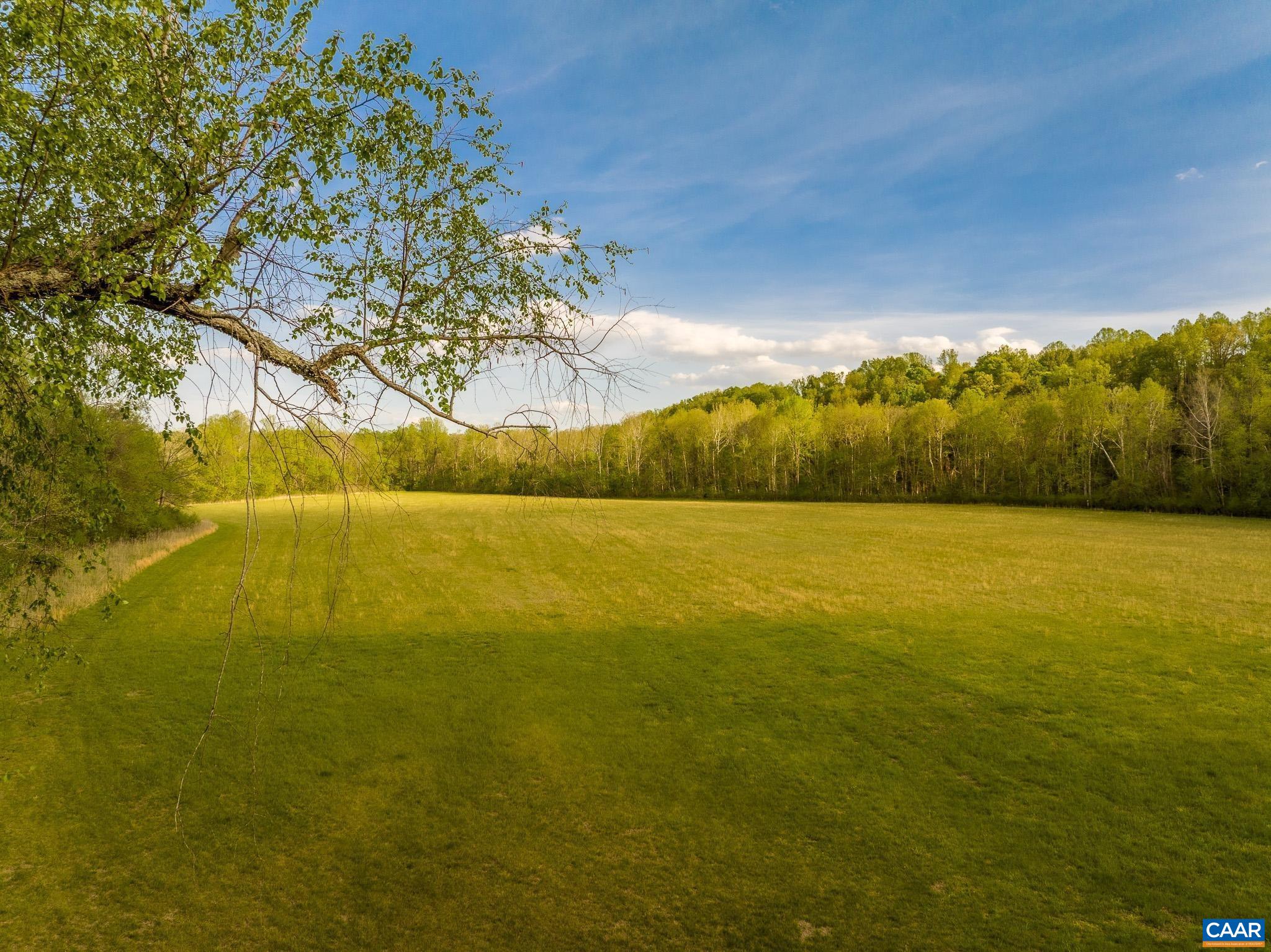 1089 BROKEN ISLAND RD, PALMYRA, Virginia 22963, 4 Bedrooms Bedrooms, ,3 BathroomsBathrooms,Residential,Old Cedars Lodge,1089 BROKEN ISLAND RD,675960 MLS # 675960