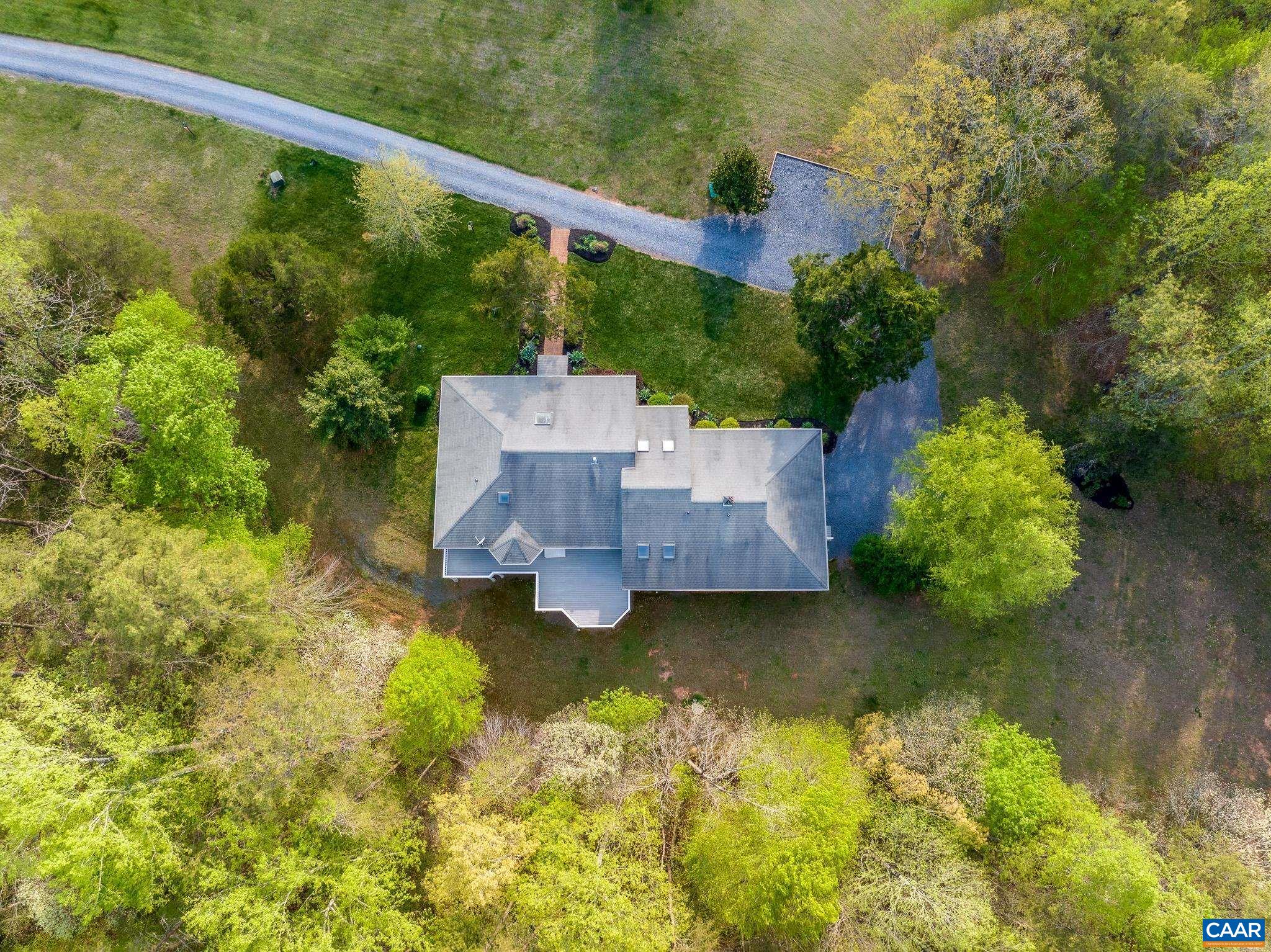 1089 BROKEN ISLAND RD, PALMYRA, Virginia 22963, 4 Bedrooms Bedrooms, ,3 BathroomsBathrooms,Residential,Old Cedars Lodge,1089 BROKEN ISLAND RD,675960 MLS # 675960