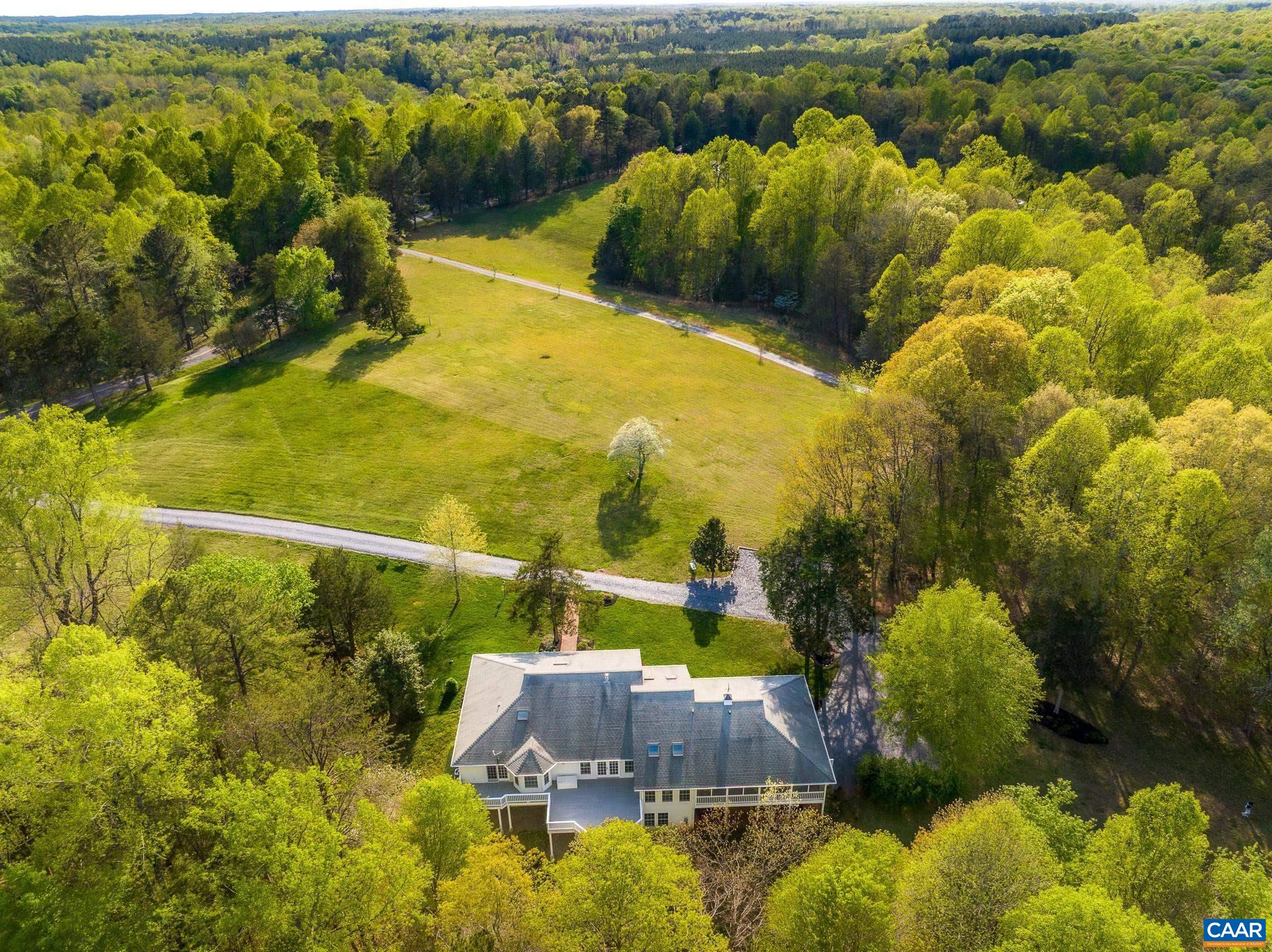 1089 BROKEN ISLAND RD, PALMYRA, Virginia 22963, 4 Bedrooms Bedrooms, ,3 BathroomsBathrooms,Residential,Old Cedars Lodge,1089 BROKEN ISLAND RD,675960 MLS # 675960