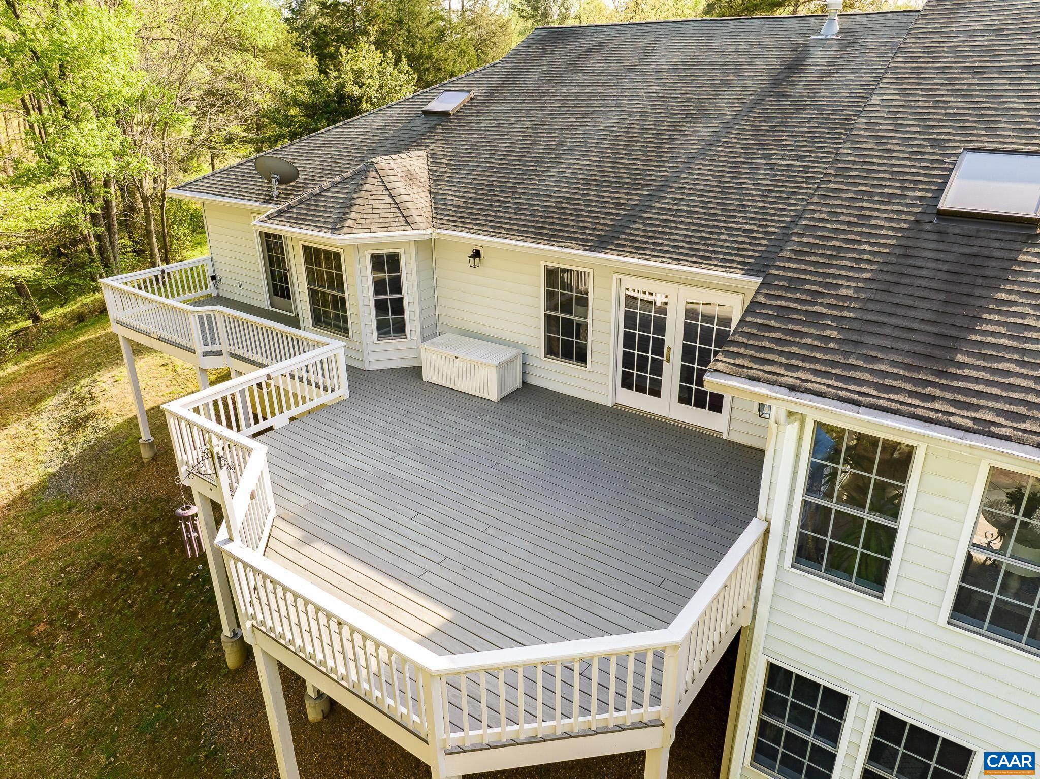 1089 BROKEN ISLAND RD, PALMYRA, Virginia 22963, 4 Bedrooms Bedrooms, ,3 BathroomsBathrooms,Residential,Old Cedars Lodge,1089 BROKEN ISLAND RD,675960 MLS # 675960