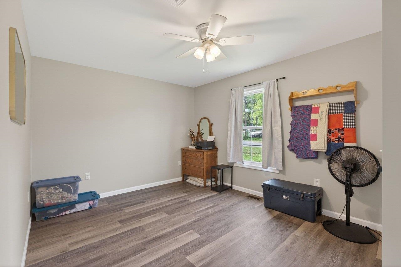 614 S SECOND ST, SHENANDOAH, Virginia 22849, 3 Bedrooms Bedrooms, ,2 BathroomsBathrooms,Residential,614 S SECOND ST,675961 MLS # 675961