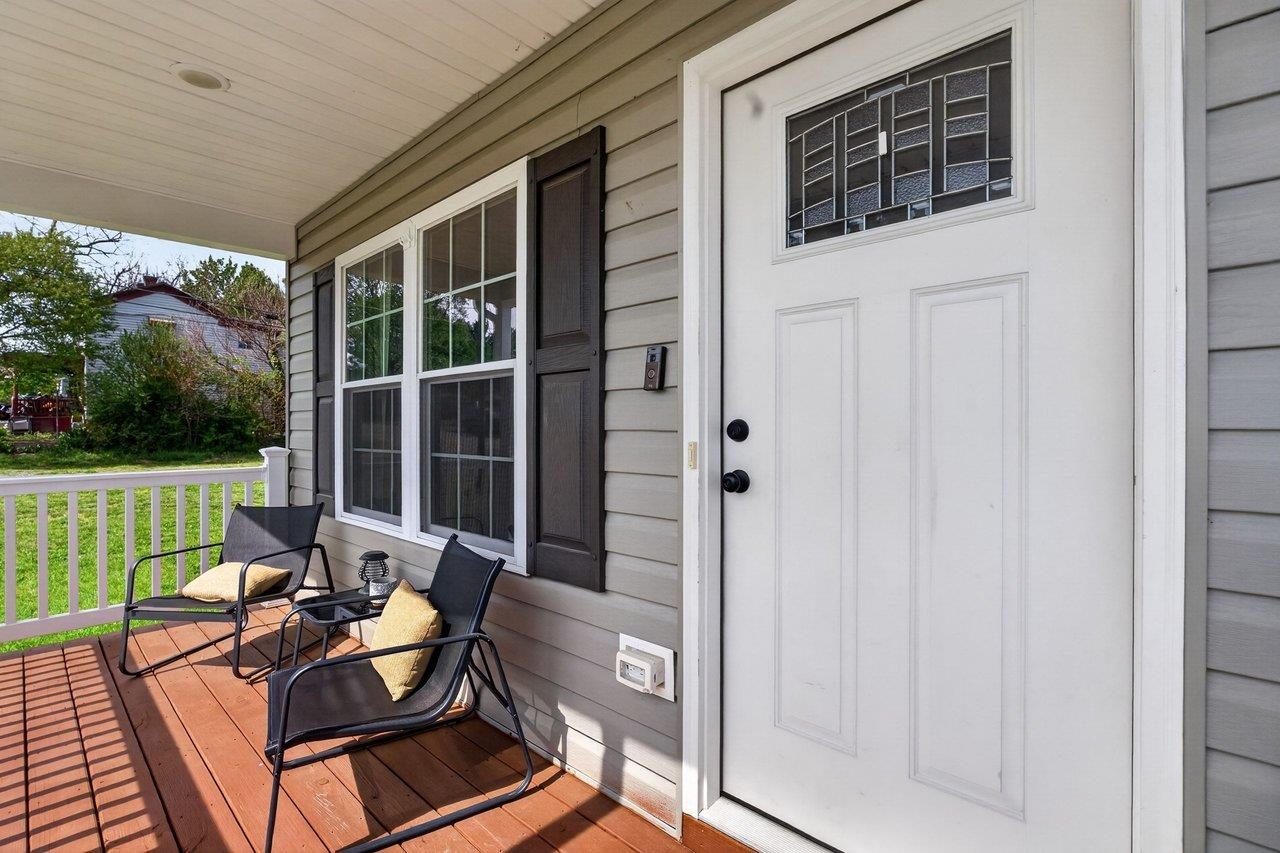 614 S SECOND ST, SHENANDOAH, Virginia 22849, 3 Bedrooms Bedrooms, ,2 BathroomsBathrooms,Residential,614 S SECOND ST,675961 MLS # 675961