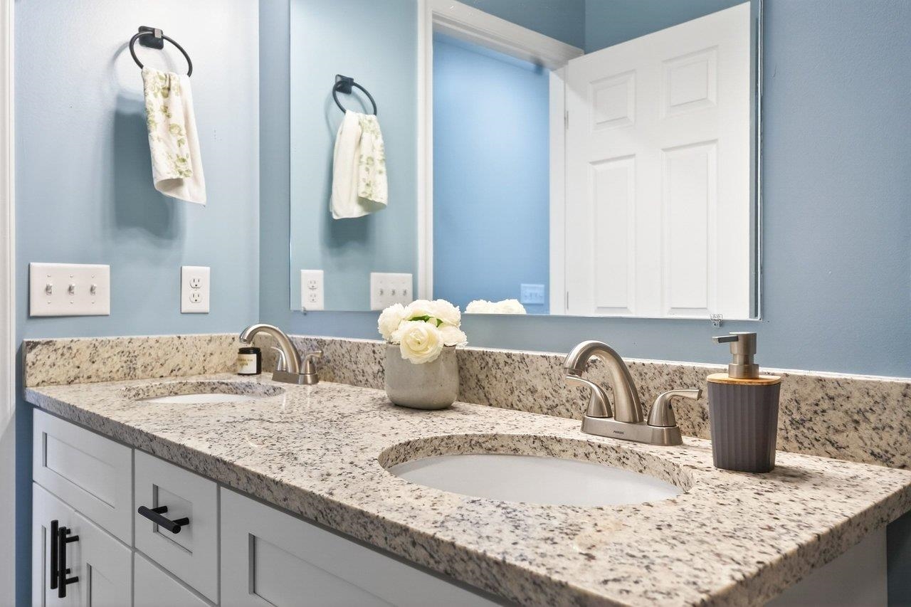 614 S SECOND ST, SHENANDOAH, Virginia 22849, 3 Bedrooms Bedrooms, ,2 BathroomsBathrooms,Residential,614 S SECOND ST,675961 MLS # 675961