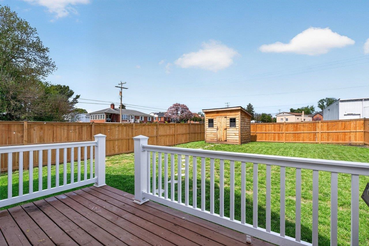 614 S SECOND ST, SHENANDOAH, Virginia 22849, 3 Bedrooms Bedrooms, ,2 BathroomsBathrooms,Residential,614 S SECOND ST,675961 MLS # 675961