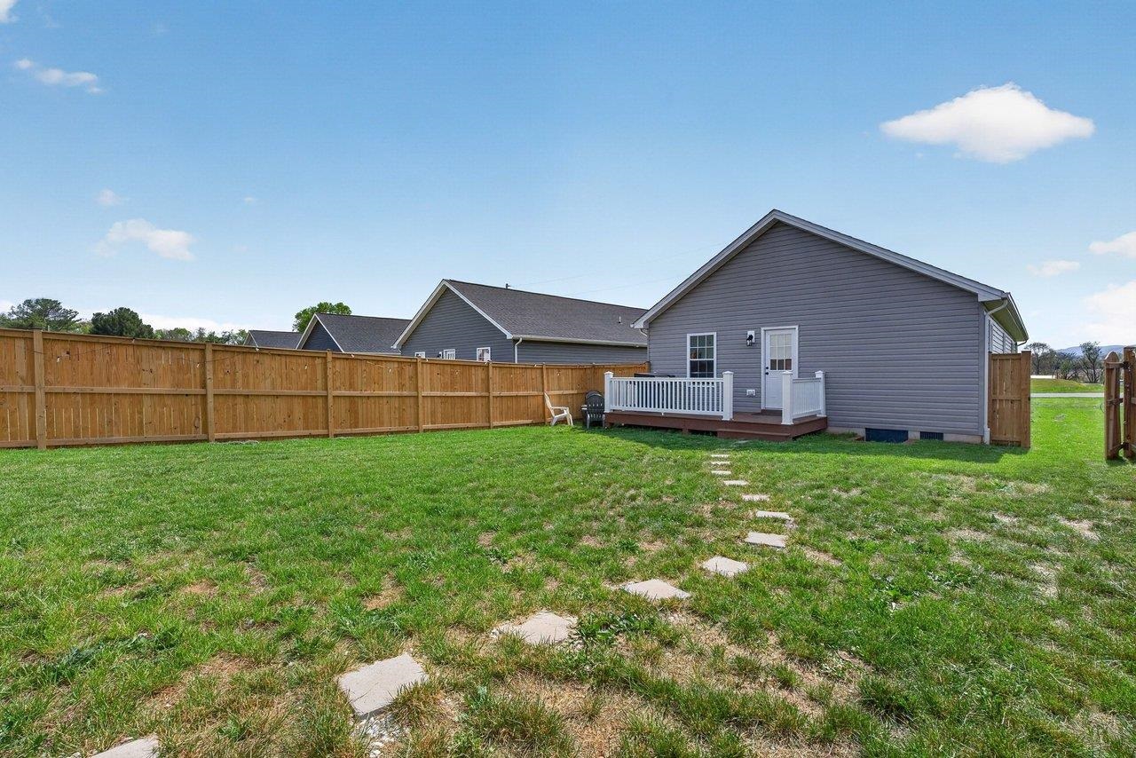 614 S SECOND ST, SHENANDOAH, Virginia 22849, 3 Bedrooms Bedrooms, ,2 BathroomsBathrooms,Residential,614 S SECOND ST,675961 MLS # 675961