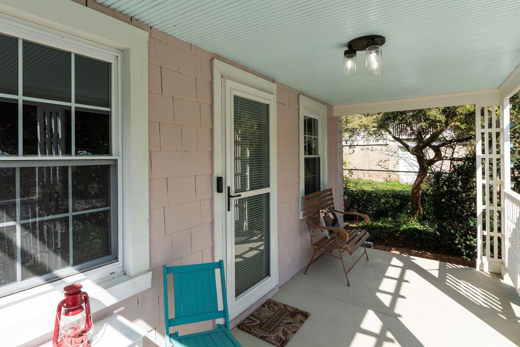 718 ALLEGHANY AVE, STAUNTON, Virginia 24401, 3 Bedrooms Bedrooms, ,2 BathroomsBathrooms,Residential,718 ALLEGHANY AVE,675962 MLS # 675962