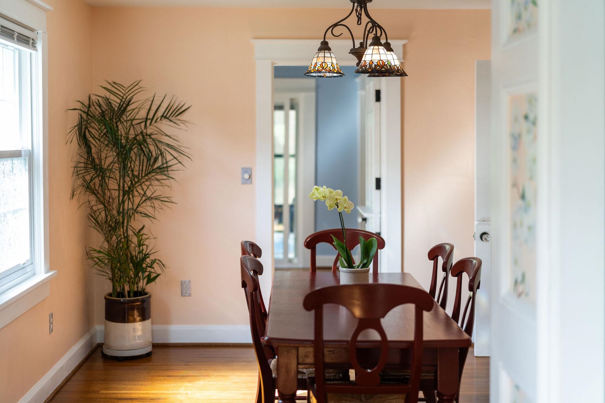 718 ALLEGHANY AVE, STAUNTON, Virginia 24401, 3 Bedrooms Bedrooms, ,2 BathroomsBathrooms,Residential,718 ALLEGHANY AVE,675962 MLS # 675962