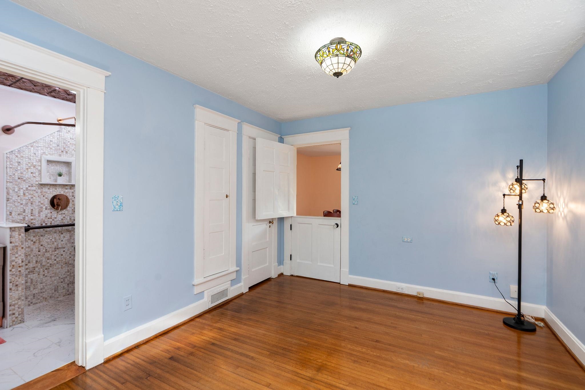 718 ALLEGHANY AVE, STAUNTON, Virginia 24401, 3 Bedrooms Bedrooms, ,2 BathroomsBathrooms,Residential,718 ALLEGHANY AVE,675962 MLS # 675962