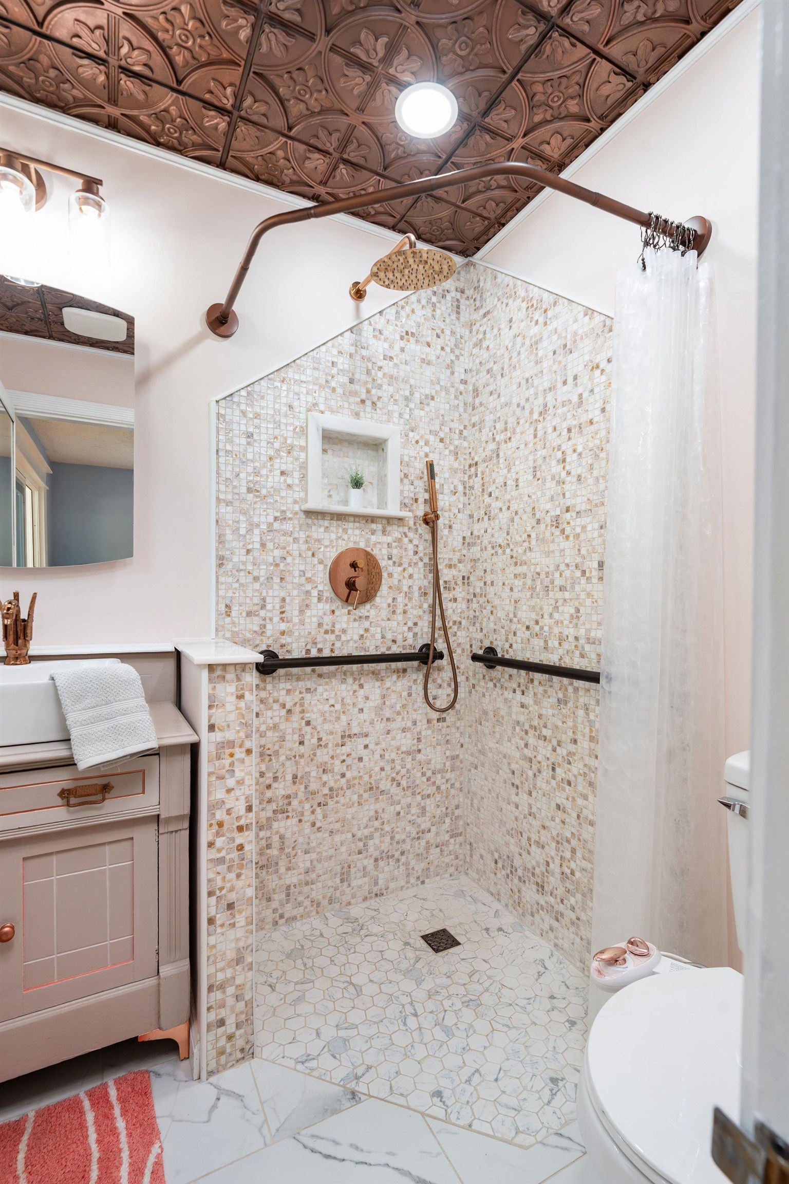 718 ALLEGHANY AVE, STAUNTON, Virginia 24401, 3 Bedrooms Bedrooms, ,2 BathroomsBathrooms,Residential,718 ALLEGHANY AVE,675962 MLS # 675962