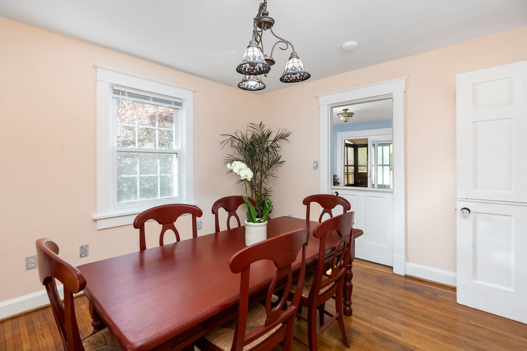 718 ALLEGHANY AVE, STAUNTON, Virginia 24401, 3 Bedrooms Bedrooms, ,2 BathroomsBathrooms,Residential,718 ALLEGHANY AVE,675962 MLS # 675962