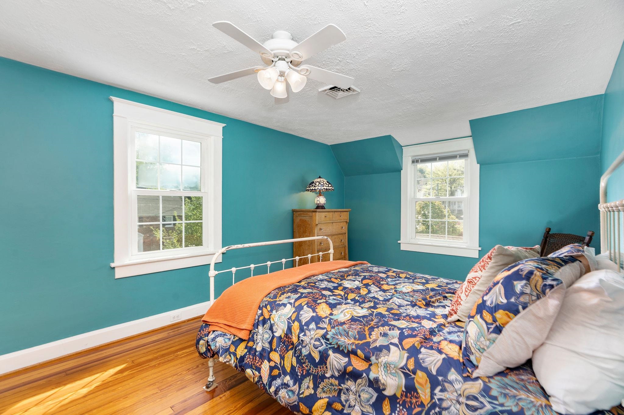 718 ALLEGHANY AVE, STAUNTON, Virginia 24401, 3 Bedrooms Bedrooms, ,2 BathroomsBathrooms,Residential,718 ALLEGHANY AVE,675962 MLS # 675962