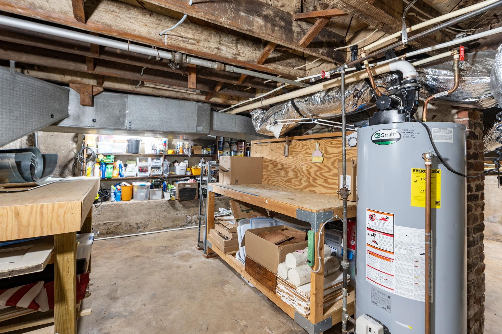 718 ALLEGHANY AVE, STAUNTON, Virginia 24401, 3 Bedrooms Bedrooms, ,2 BathroomsBathrooms,Residential,718 ALLEGHANY AVE,675962 MLS # 675962