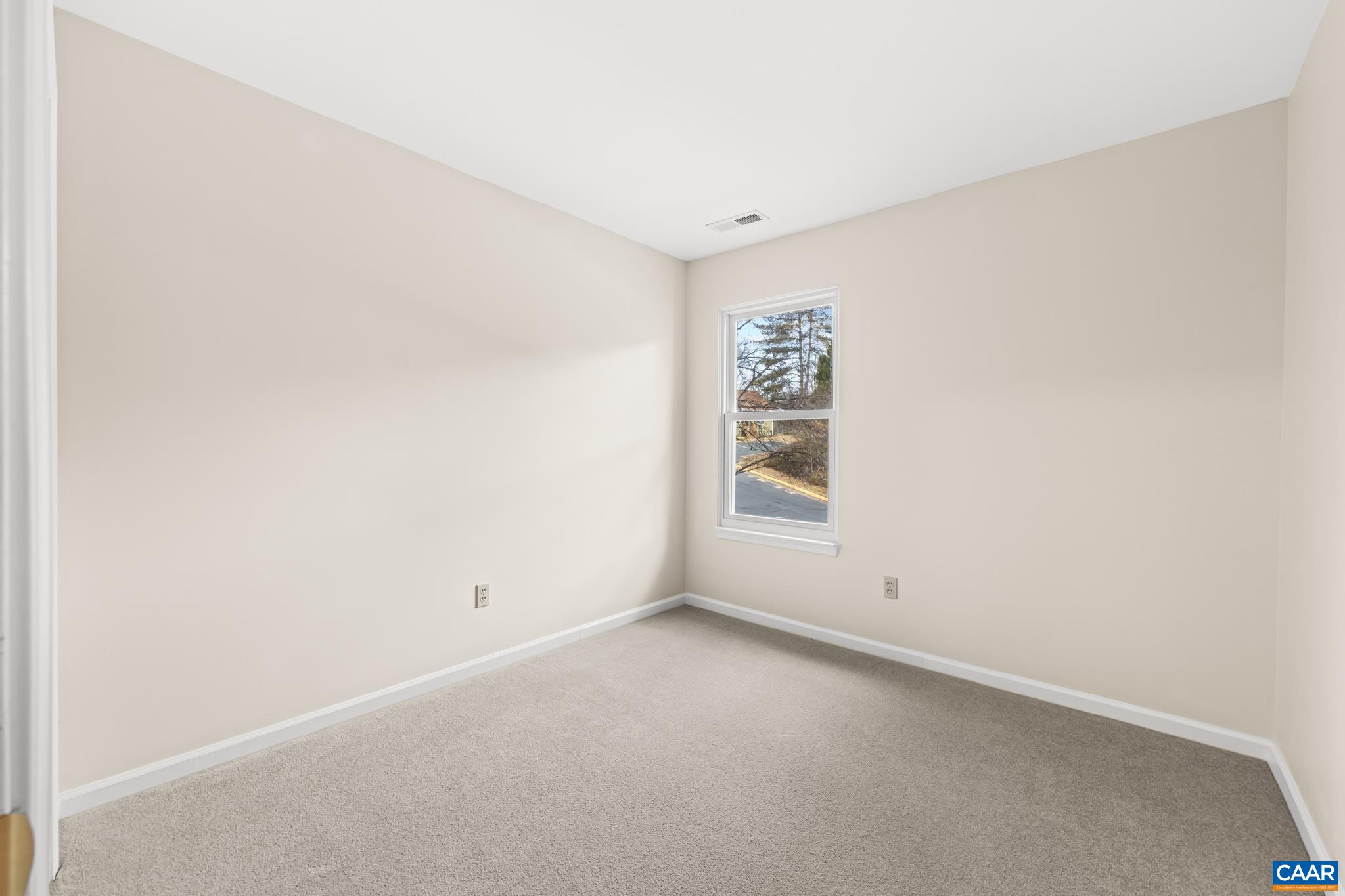 919 STONEHENGE RD, CHARLOTTESVILLE, Virginia 22901, 3 Bedrooms Bedrooms, ,2 BathroomsBathrooms,Residential,919 STONEHENGE RD,675986 MLS # 675986