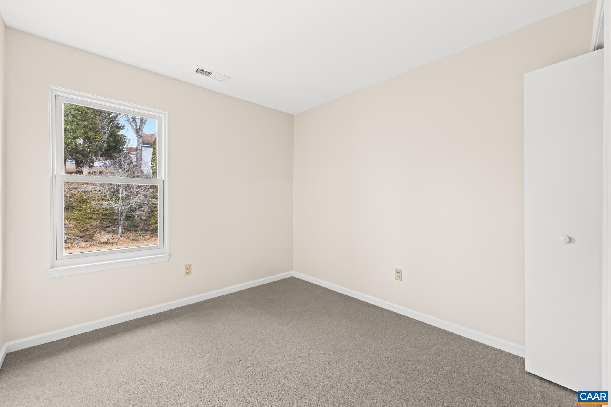 919 STONEHENGE RD, CHARLOTTESVILLE, Virginia 22901, 3 Bedrooms Bedrooms, ,2 BathroomsBathrooms,Residential,919 STONEHENGE RD,675986 MLS # 675986