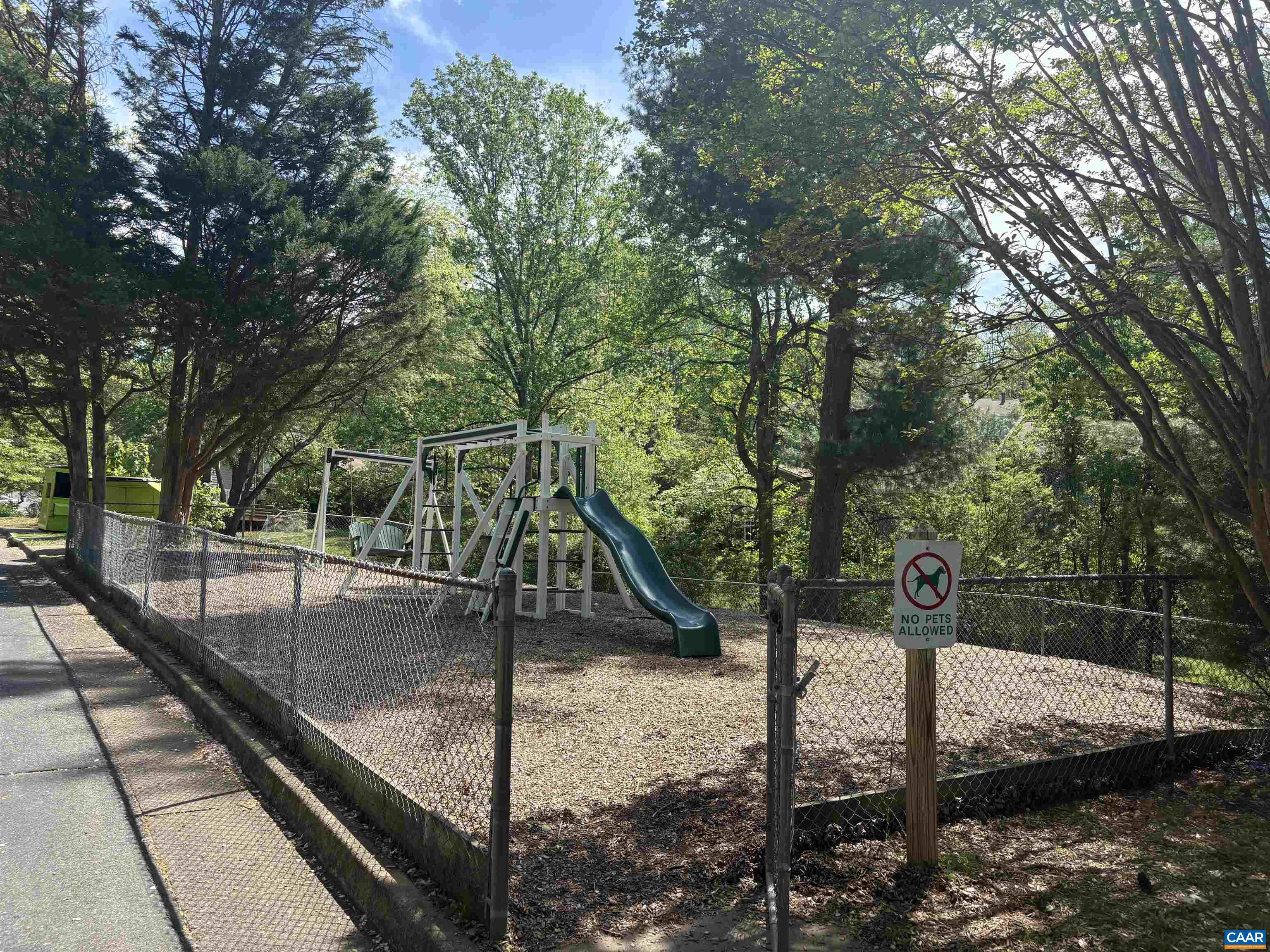 919 STONEHENGE RD, CHARLOTTESVILLE, Virginia 22901, 3 Bedrooms Bedrooms, ,2 BathroomsBathrooms,Residential,919 STONEHENGE RD,675986 MLS # 675986