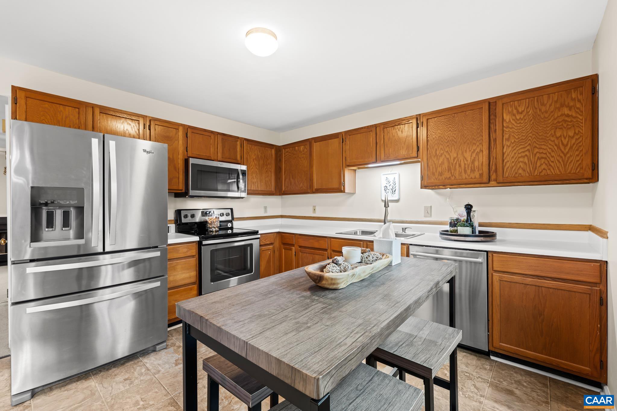 919 STONEHENGE RD, CHARLOTTESVILLE, Virginia 22901, 3 Bedrooms Bedrooms, ,2 BathroomsBathrooms,Residential,919 STONEHENGE RD,675986 MLS # 675986