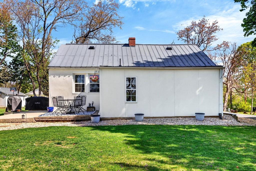 18 BARTLEY ST, STAUNTON, Virginia 24401, 2 Bedrooms Bedrooms, ,1 BathroomBathrooms,Residential,18 BARTLEY ST,675987 MLS # 675987