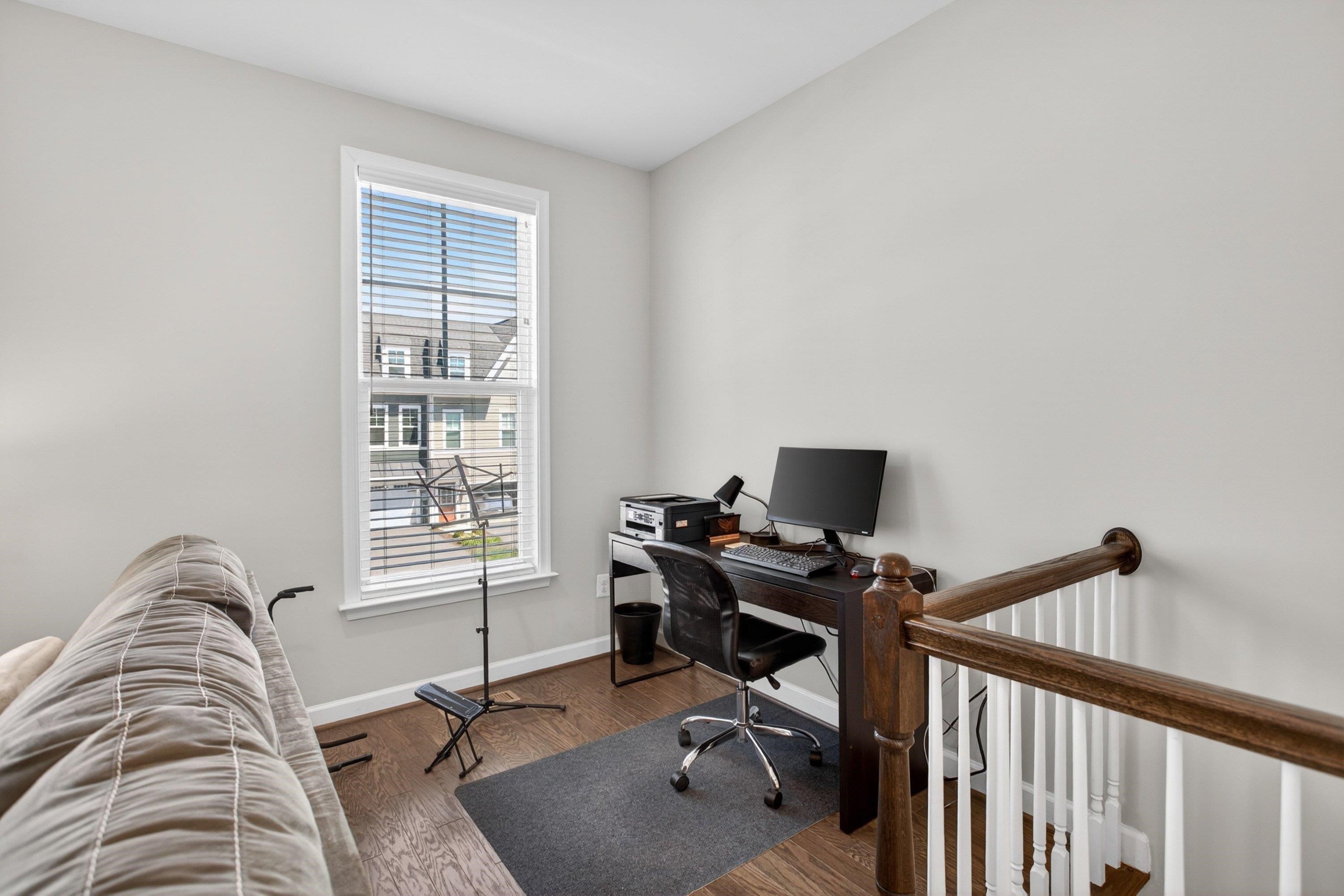 3224 MARION SQ, ROCKINGHAM, Virginia 22801, 3 Bedrooms Bedrooms, ,2 BathroomsBathrooms,Residential,3224 MARION SQ,675966 MLS # 675966