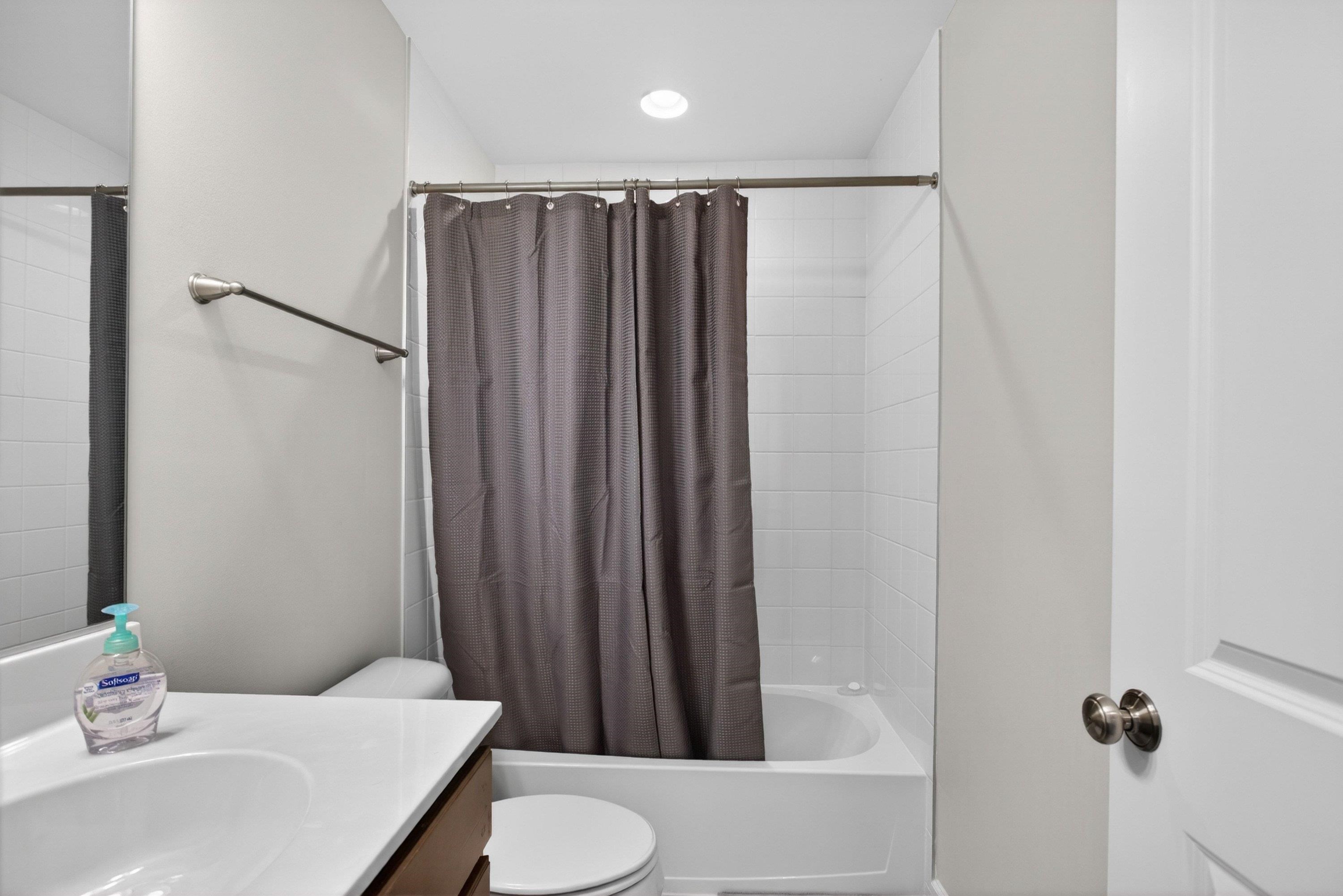 3224 MARION SQ, ROCKINGHAM, Virginia 22801, 3 Bedrooms Bedrooms, ,2 BathroomsBathrooms,Residential,3224 MARION SQ,675966 MLS # 675966