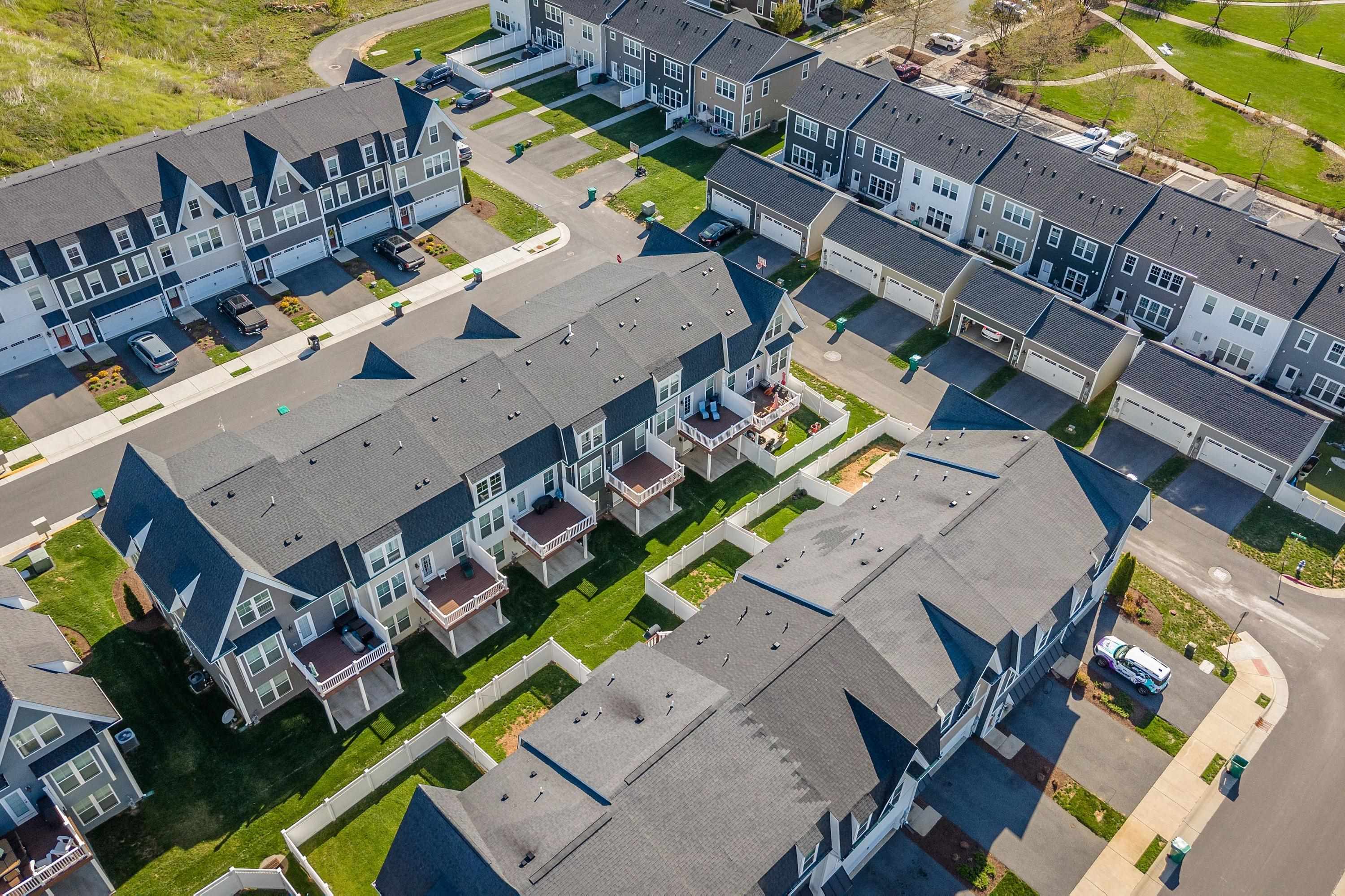 3224 MARION SQ, ROCKINGHAM, Virginia 22801, 3 Bedrooms Bedrooms, ,2 BathroomsBathrooms,Residential,3224 MARION SQ,675966 MLS # 675966