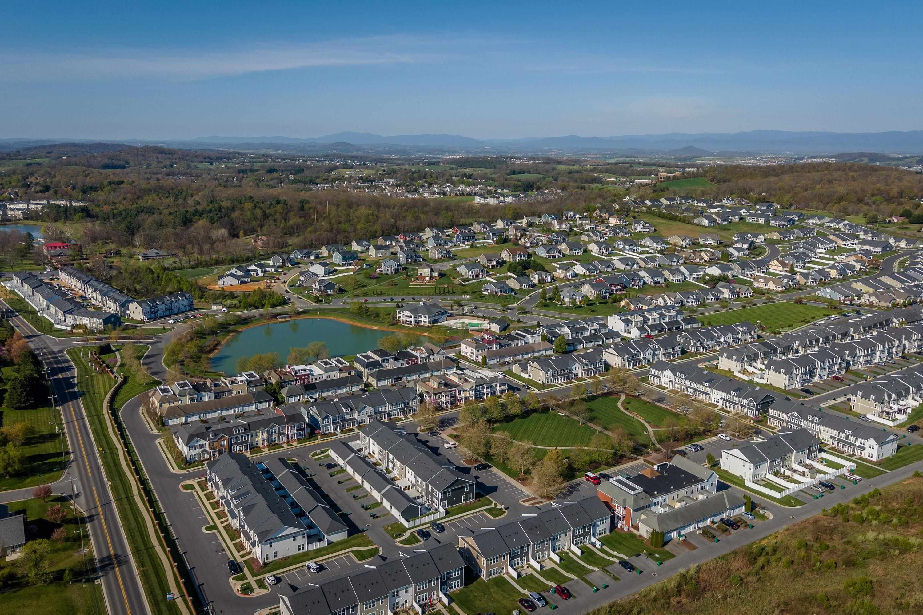 3224 MARION SQ, ROCKINGHAM, Virginia 22801, 3 Bedrooms Bedrooms, ,2 BathroomsBathrooms,Residential,3224 MARION SQ,675966 MLS # 675966