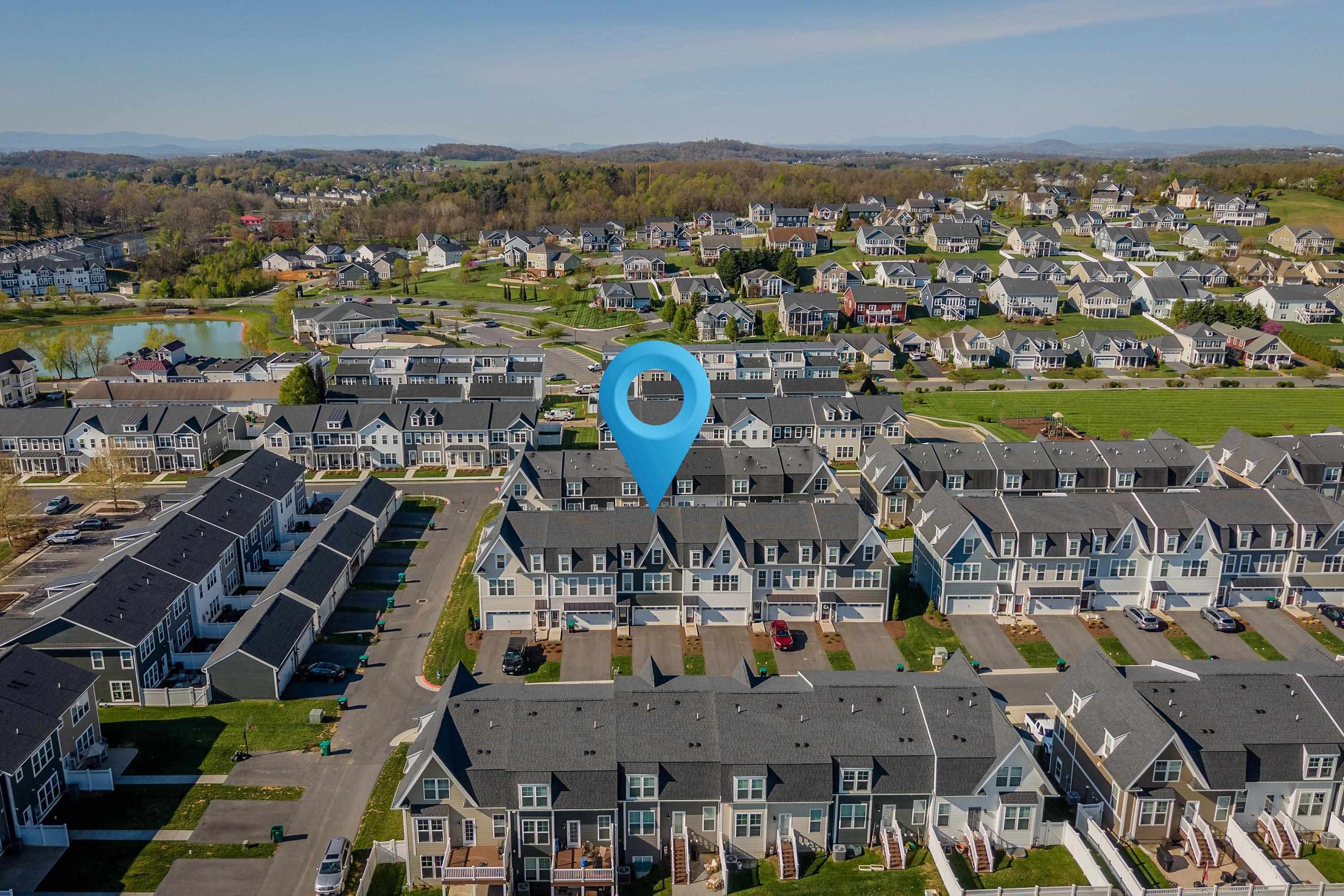 3224 MARION SQ, ROCKINGHAM, Virginia 22801, 3 Bedrooms Bedrooms, ,2 BathroomsBathrooms,Residential,3224 MARION SQ,675966 MLS # 675966