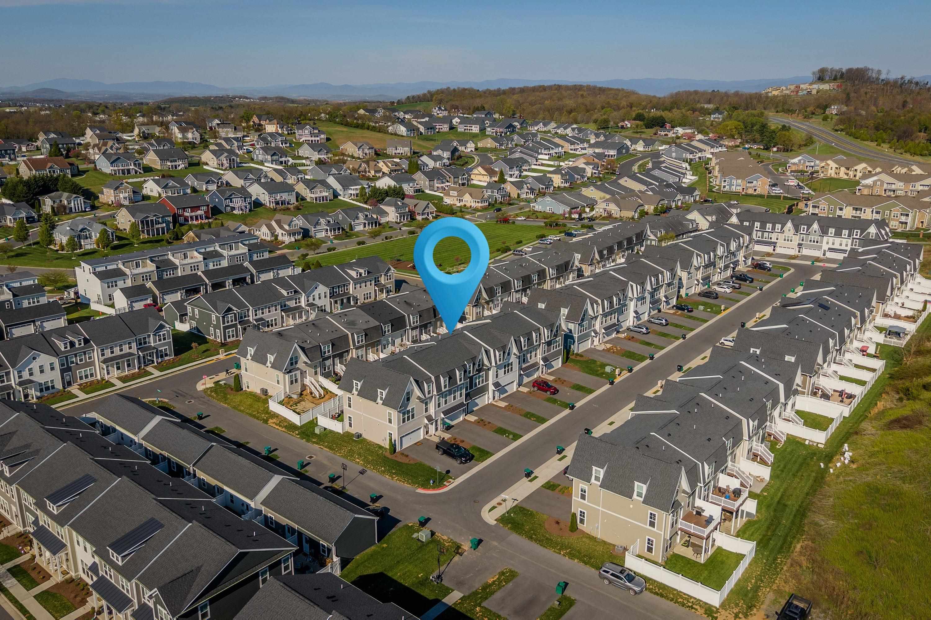 3224 MARION SQ, ROCKINGHAM, Virginia 22801, 3 Bedrooms Bedrooms, ,2 BathroomsBathrooms,Residential,3224 MARION SQ,675966 MLS # 675966