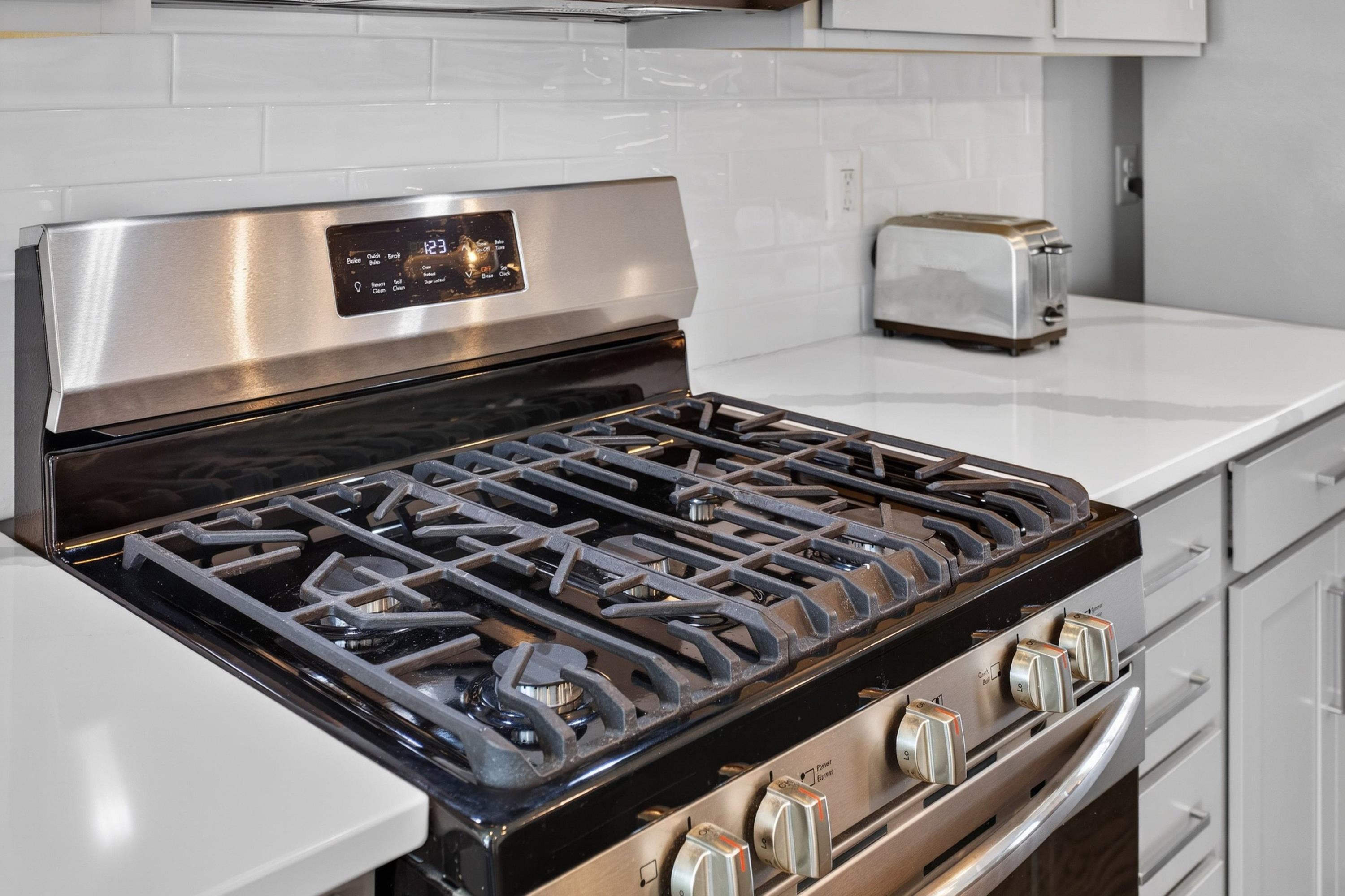 3224 MARION SQ, ROCKINGHAM, Virginia 22801, 3 Bedrooms Bedrooms, ,2 BathroomsBathrooms,Residential,3224 MARION SQ,675966 MLS # 675966