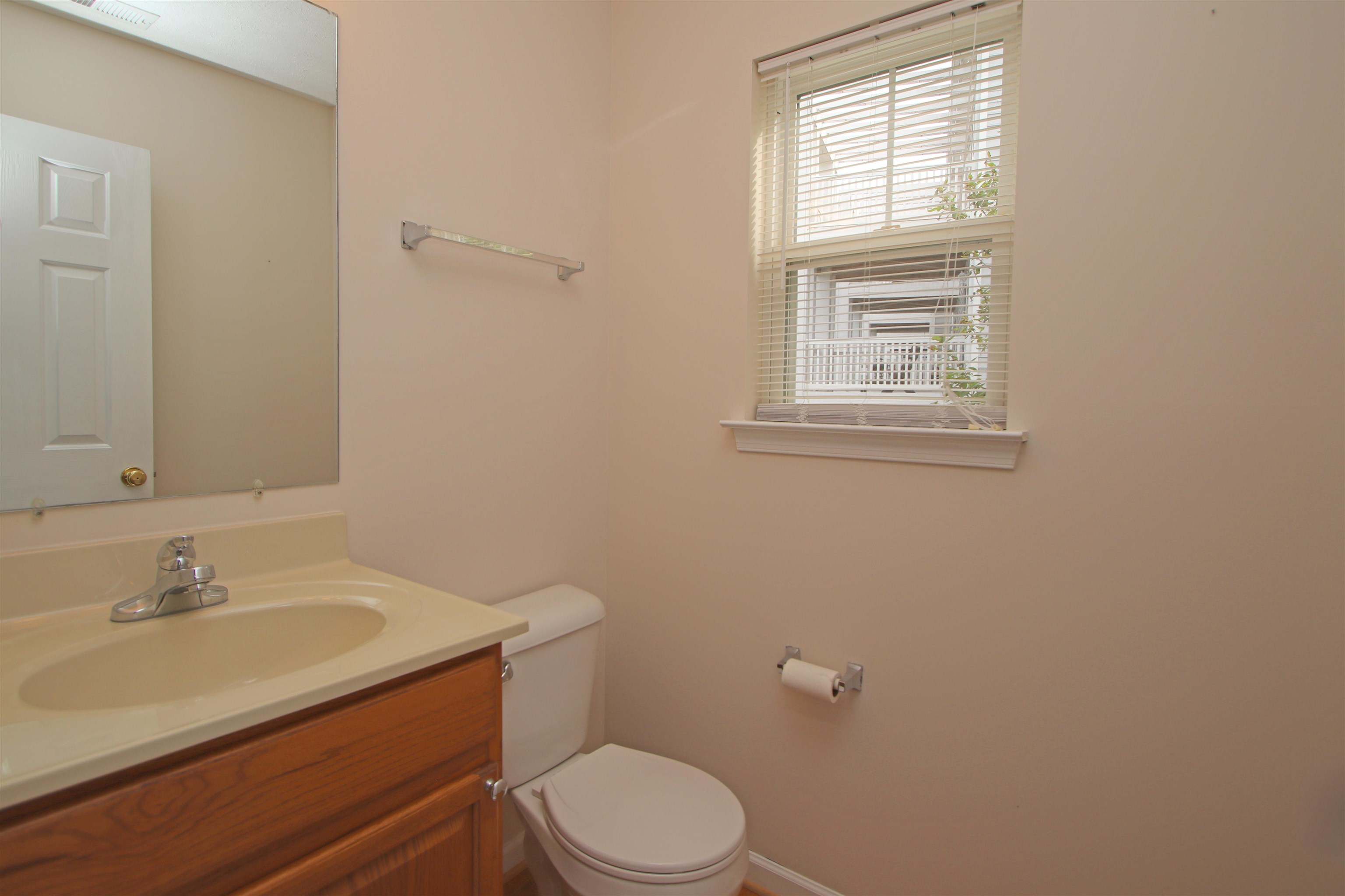 1218 OLD RICHMOND CIR, HARRISONBURG, Virginia 22802, 2 Bedrooms Bedrooms, ,3 BathroomsBathrooms,Residential,1218 OLD RICHMOND CIR,675967 MLS # 675967